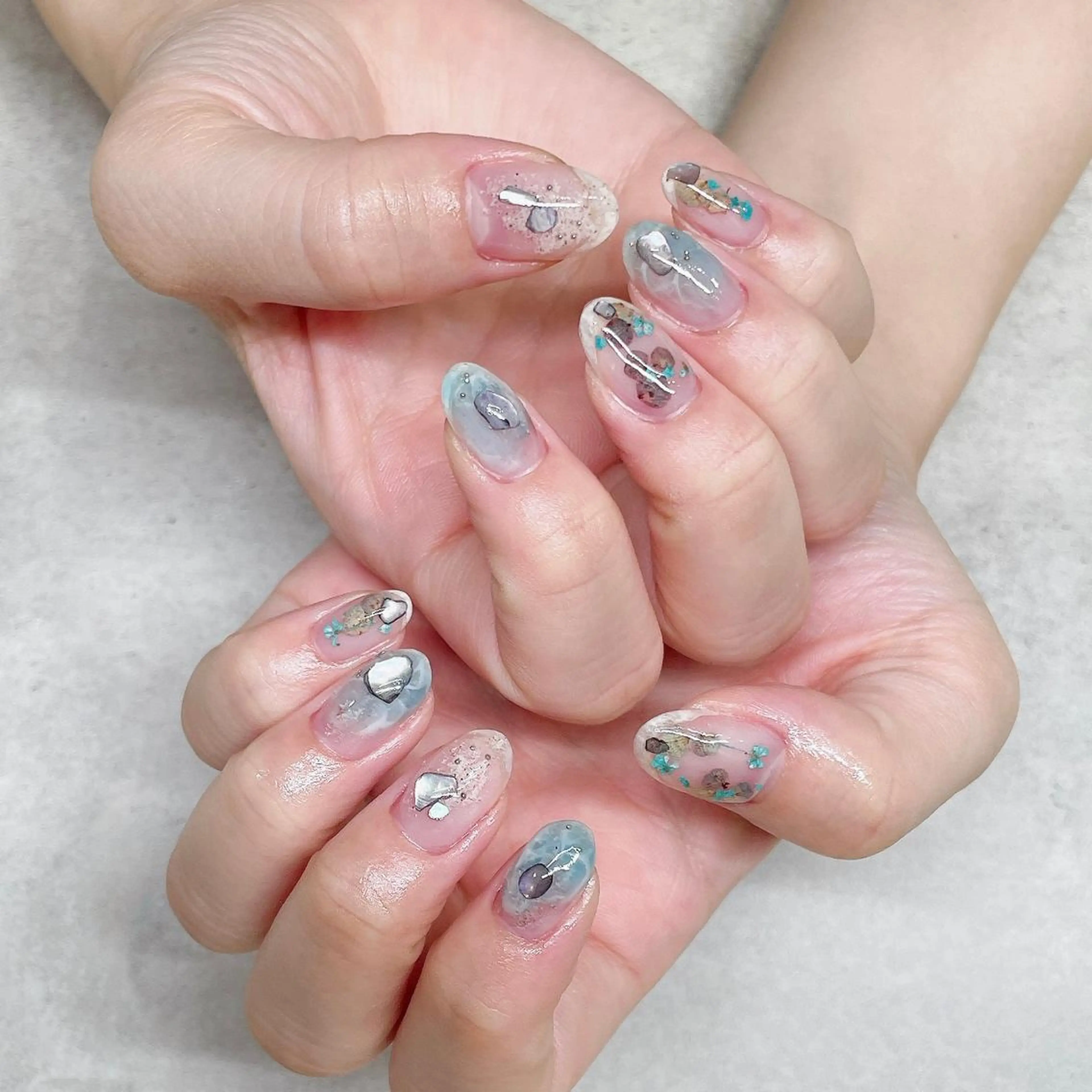 ネイル ハンドネイル A85G ayakoのネイルデザイン