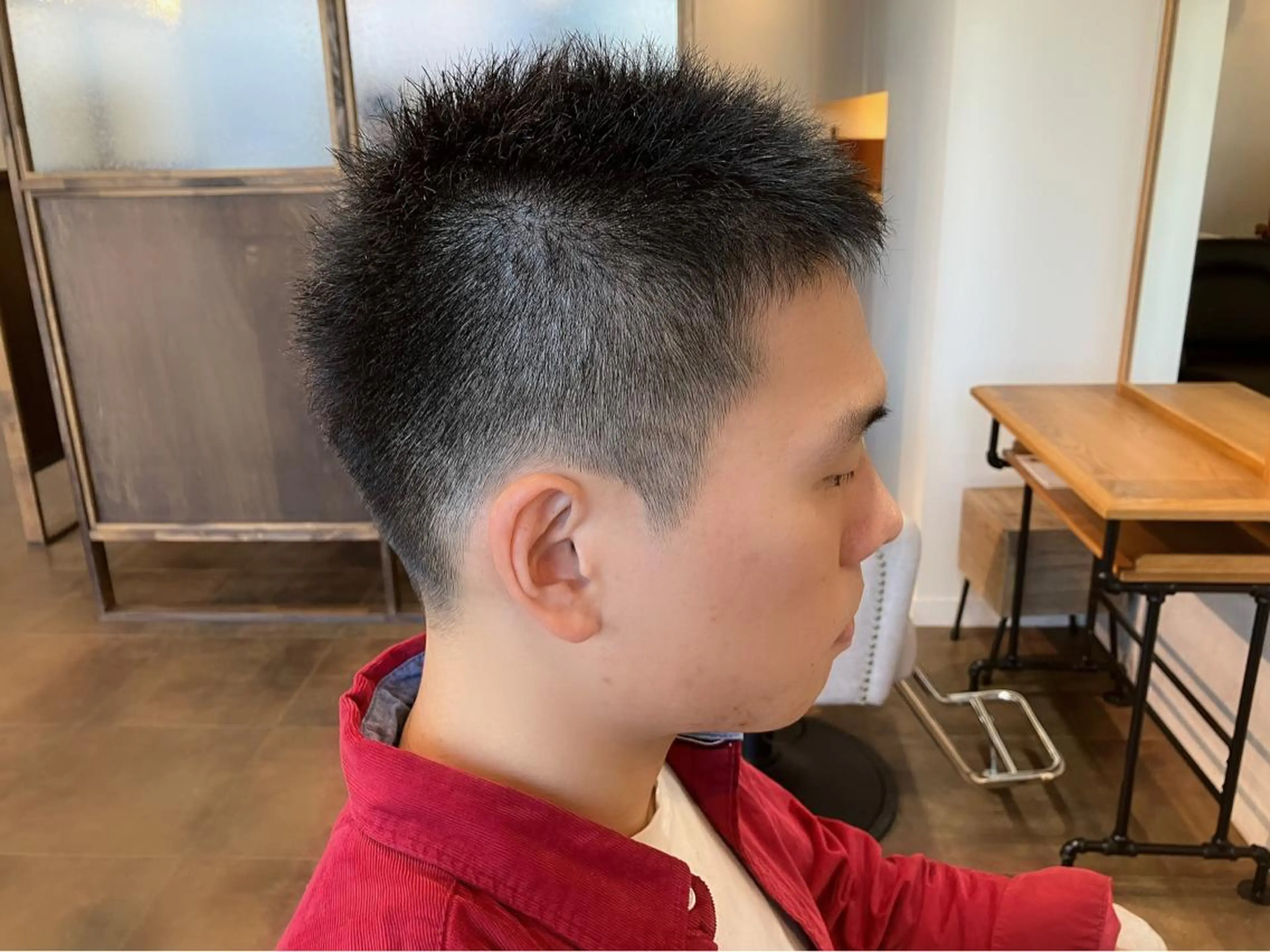 メンズ モヒカン Hair&Make Nahoのマツエク・マツパデザイン