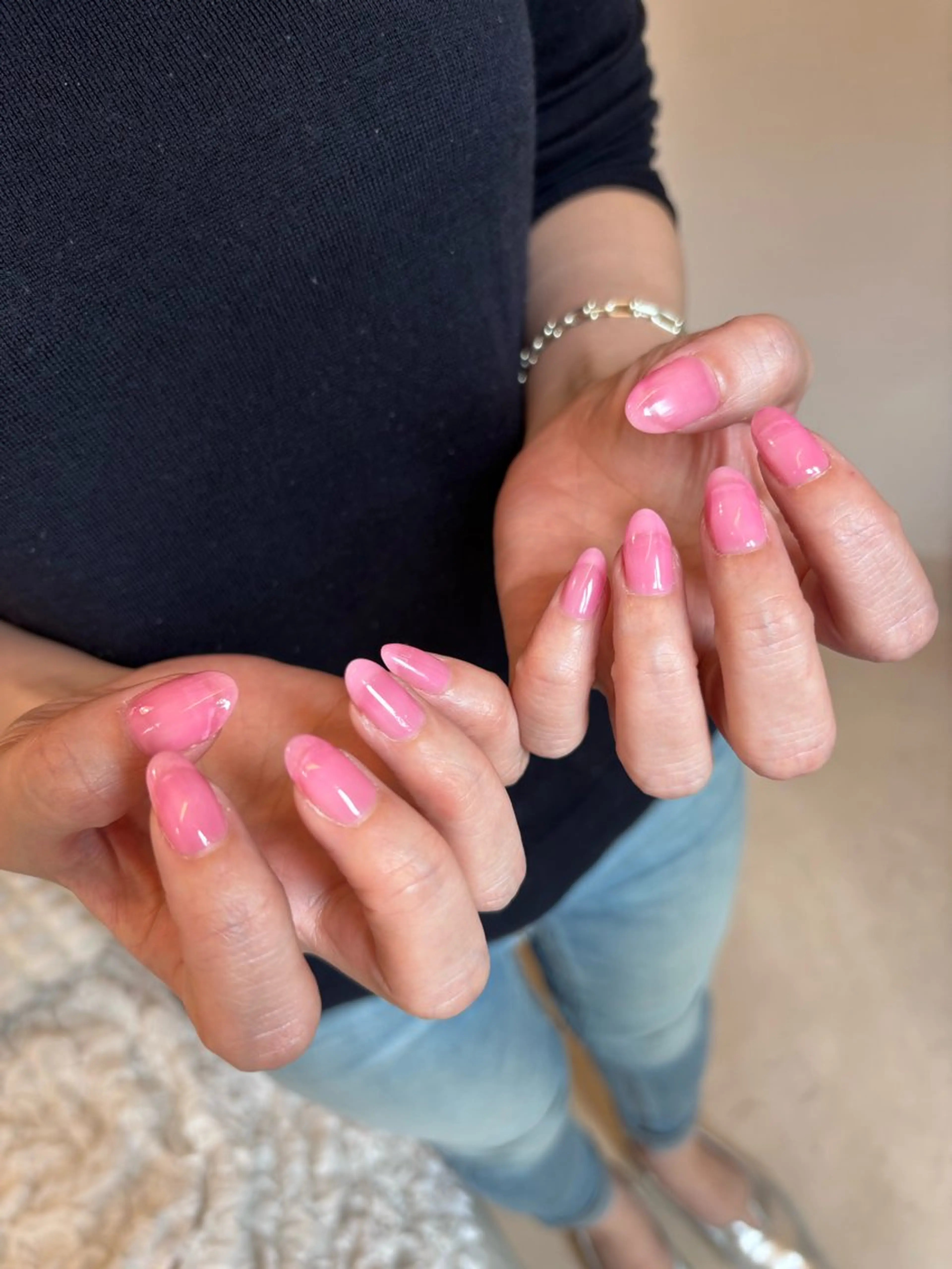 ネイル ハンドネイル Lovl Akariのネイルデザイン