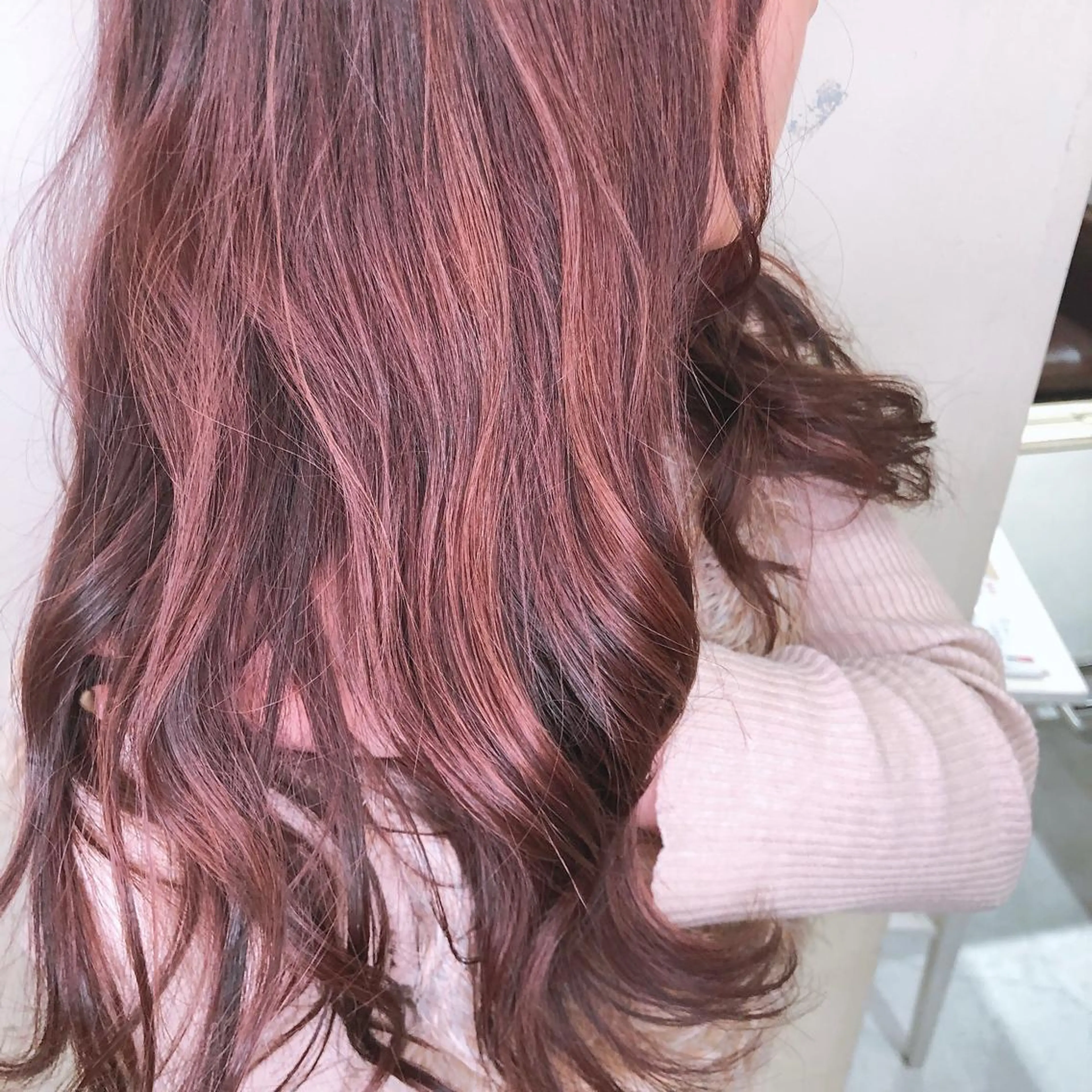 ミディアム カラー アマノ カツヤのヘアスタイル