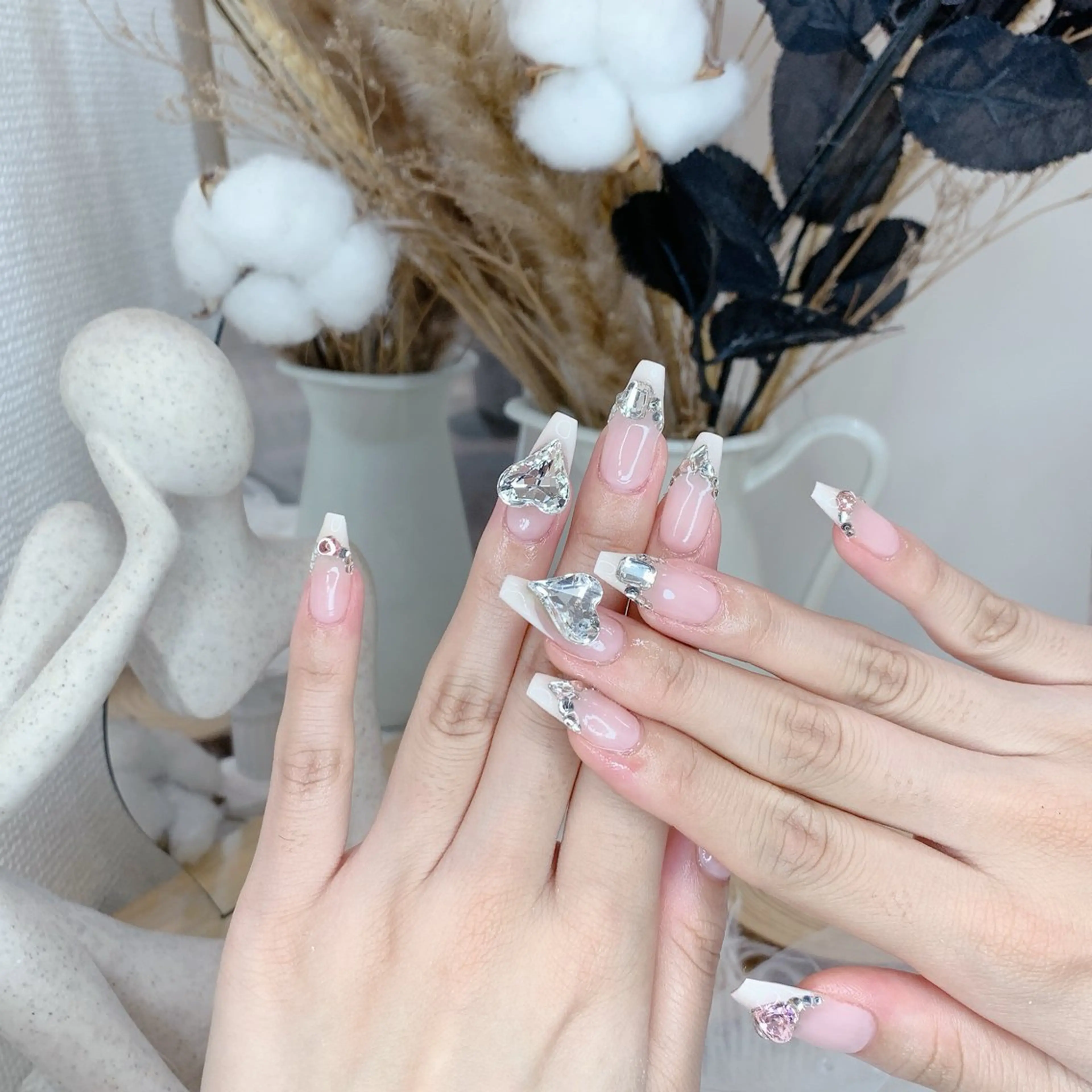 ネイル ハート ハンドネイル DG nailのネイルデザイン