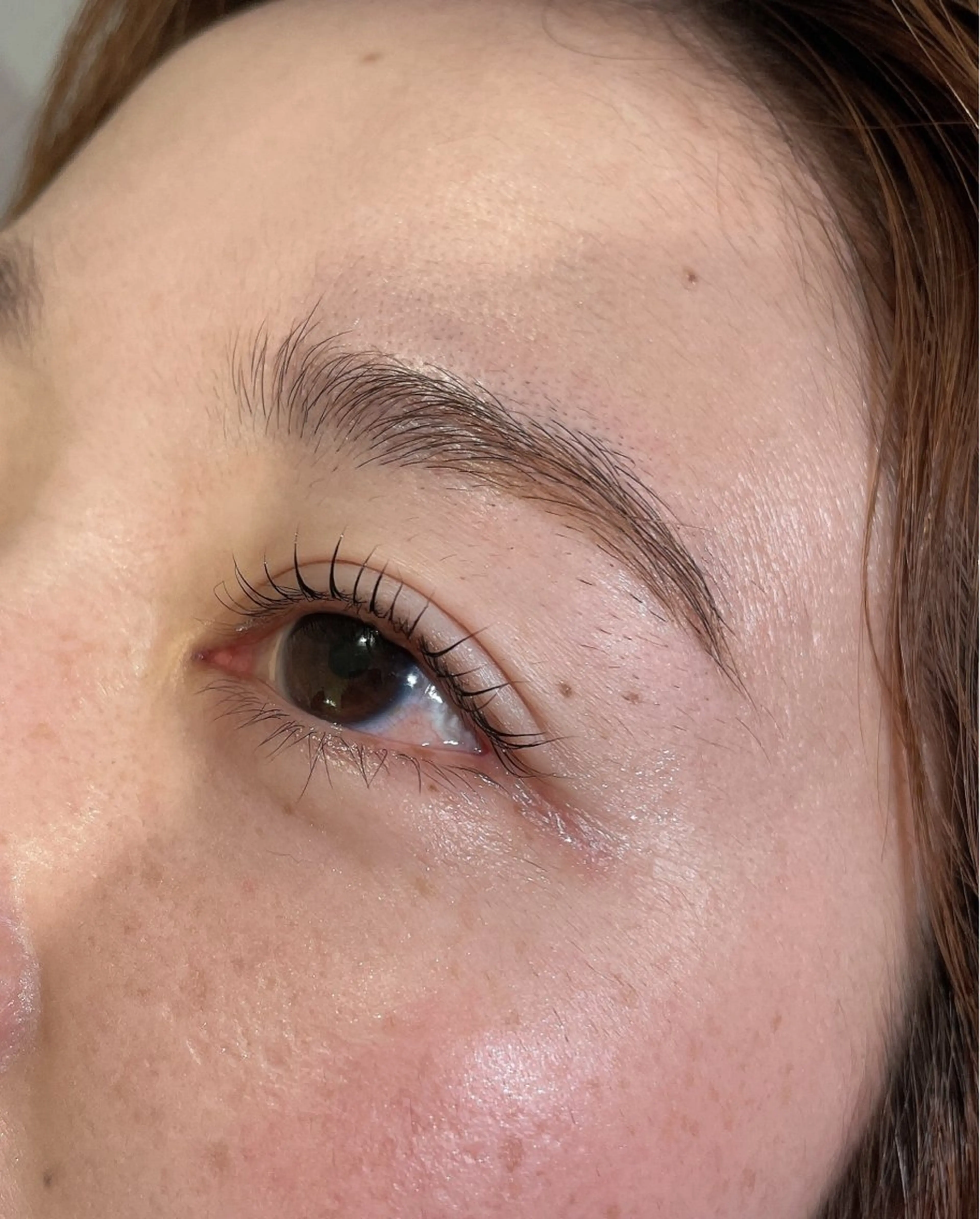 マツエク・マツパ 井上 真里奈のヘアスタイル