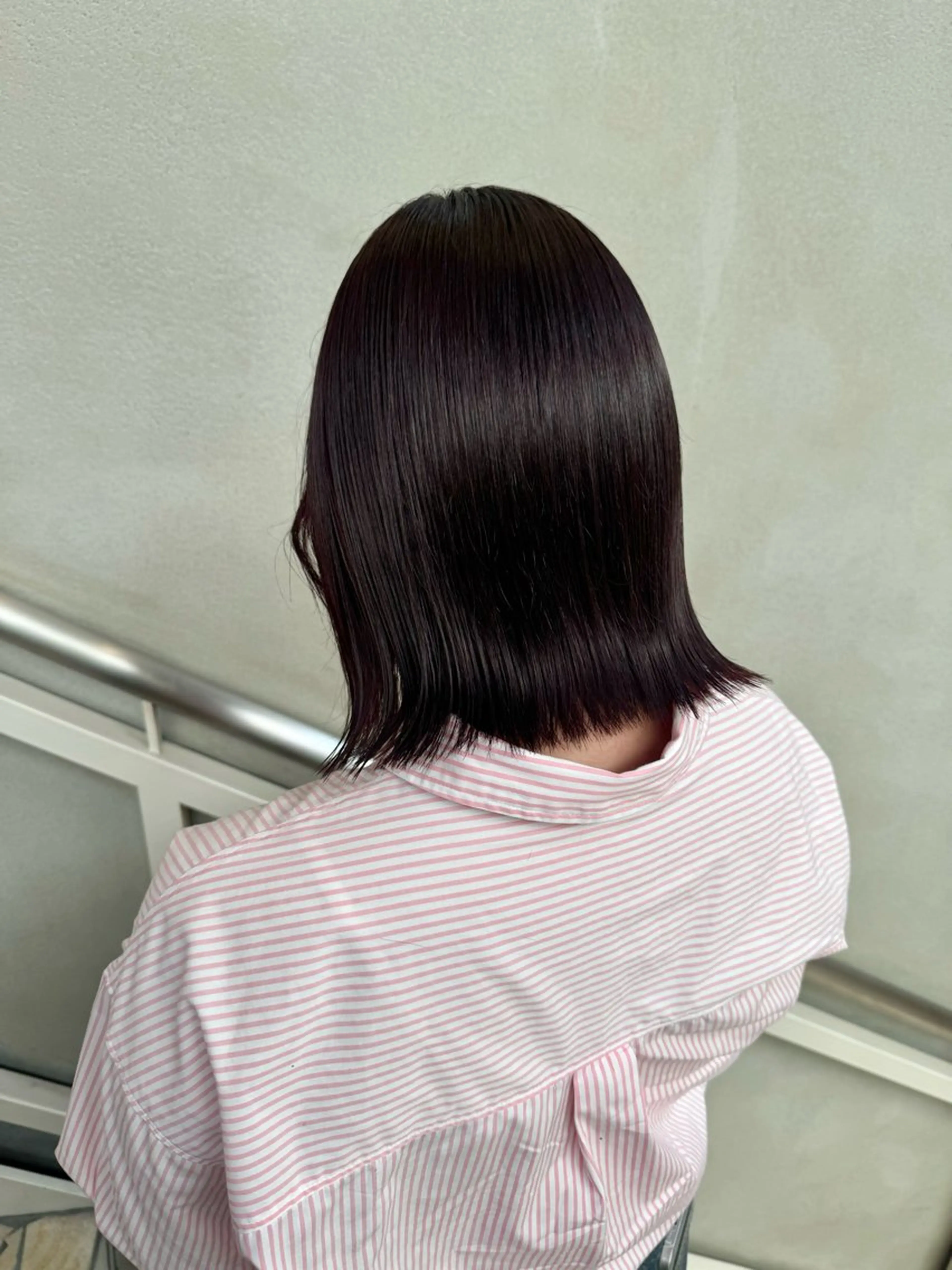 ミディアム カット ヘアカラー 縮毛矯正 トリートメント AIKA /大阪美容室のヘアスタイル