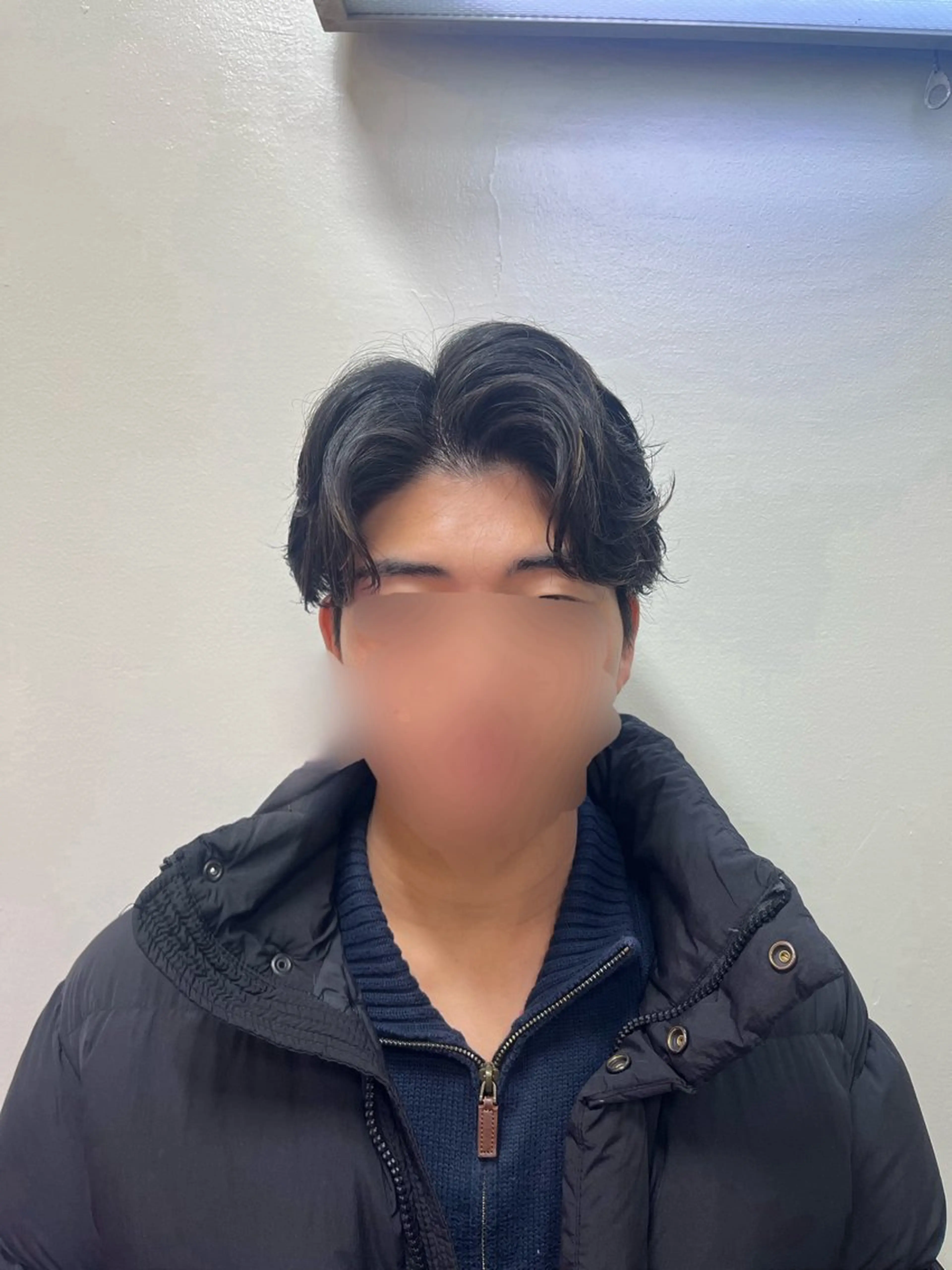 ショート パーマ メンズ カルマパーマ メンズ韓国風 メンズパーマ 韓国風ヘア カット パーマ 韓国メンズヘア/ 毛流れヘア　須田龍世のヘアスタイル