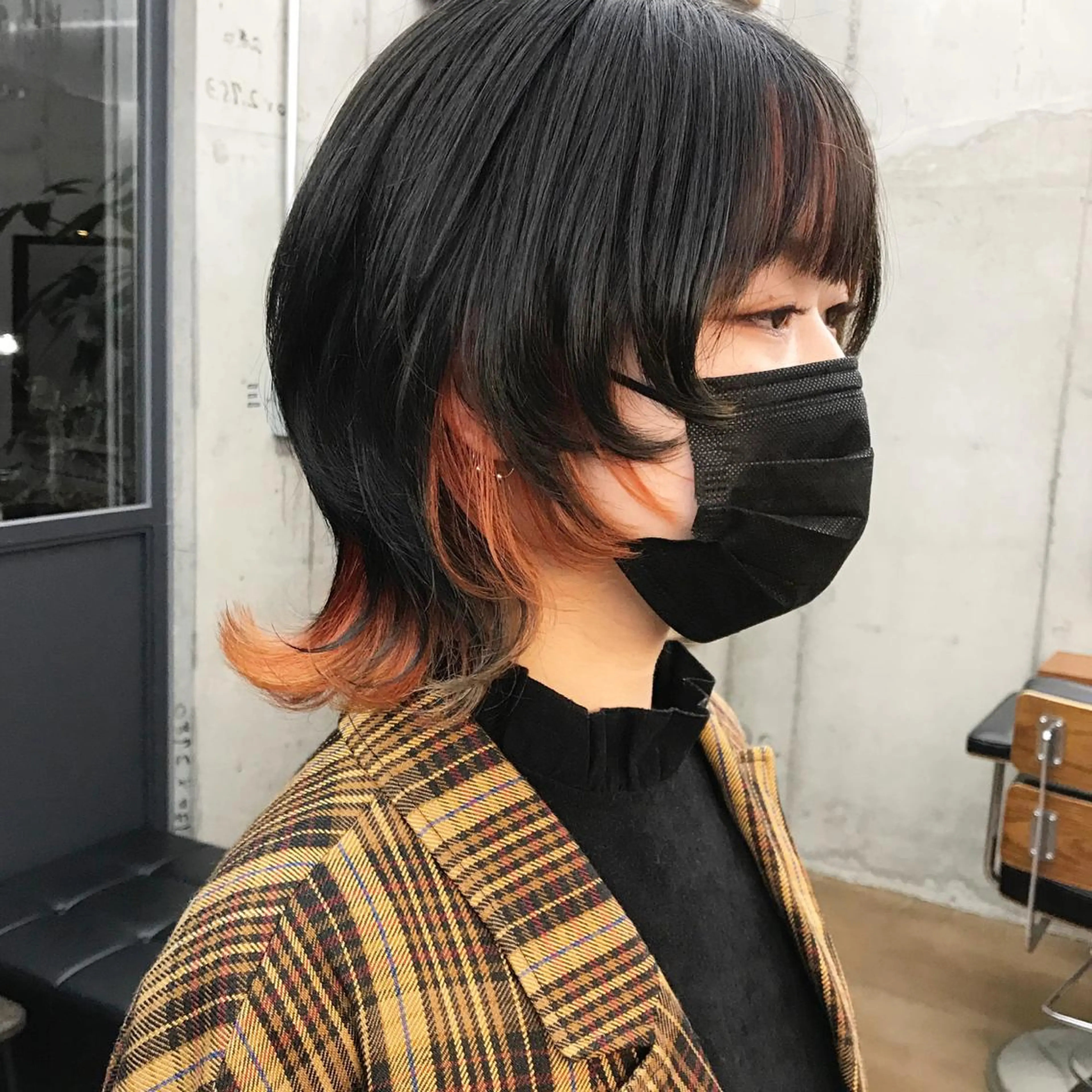 ミディアム カラー メンズ メンズブリーチ メンズインナーカラー メンズウルフカット ブリーチ ケアブリーチ カット ヘアカラー トリートメント ヘアセット ✂︎ウルフ・ショート ✂︎MIKUNIのヘアスタイル