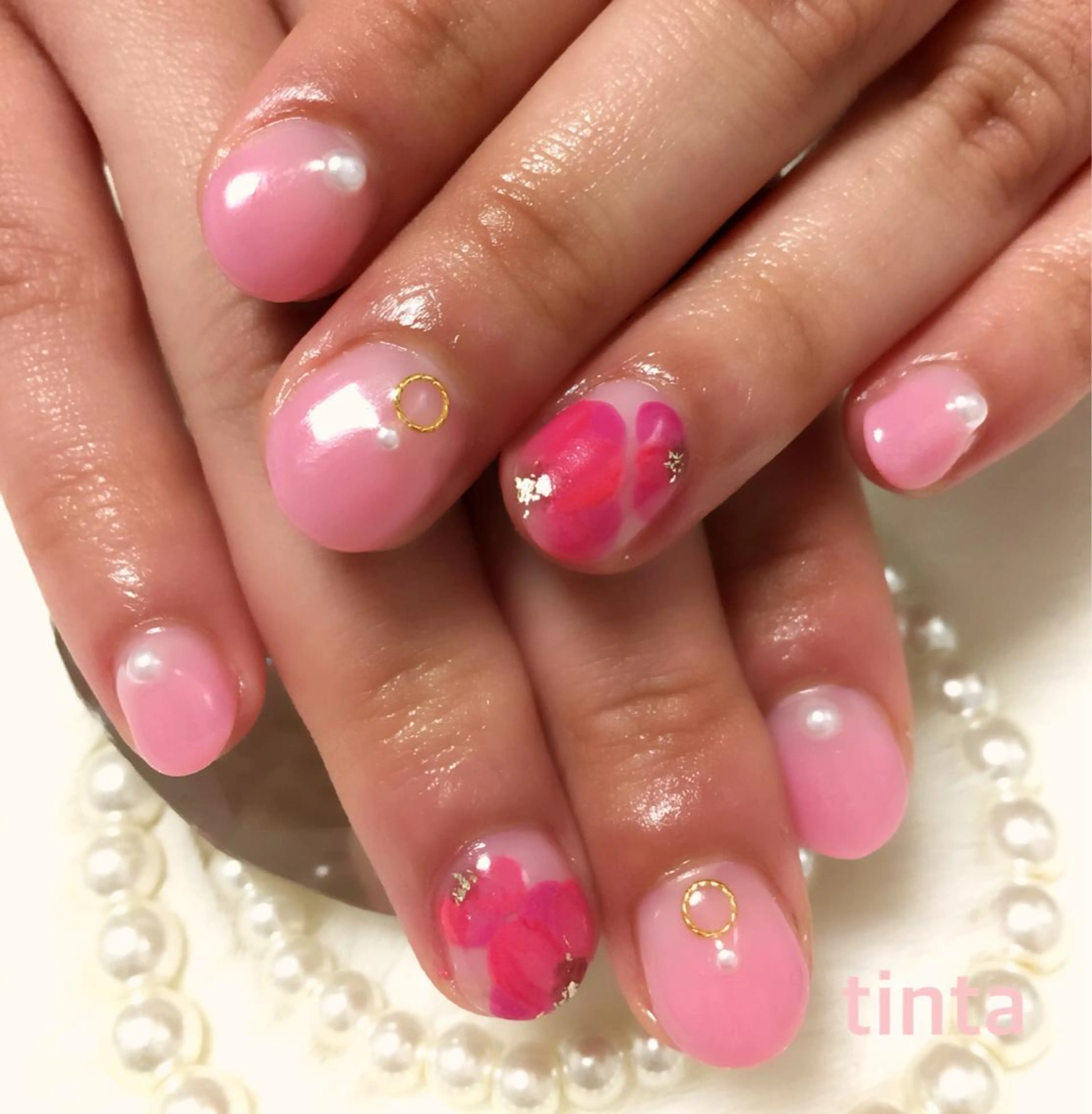 ネイル フラワーネイル グラデーション ピンク ネイルサロン ティンタ所属・馬場 典子のネイルデザイン