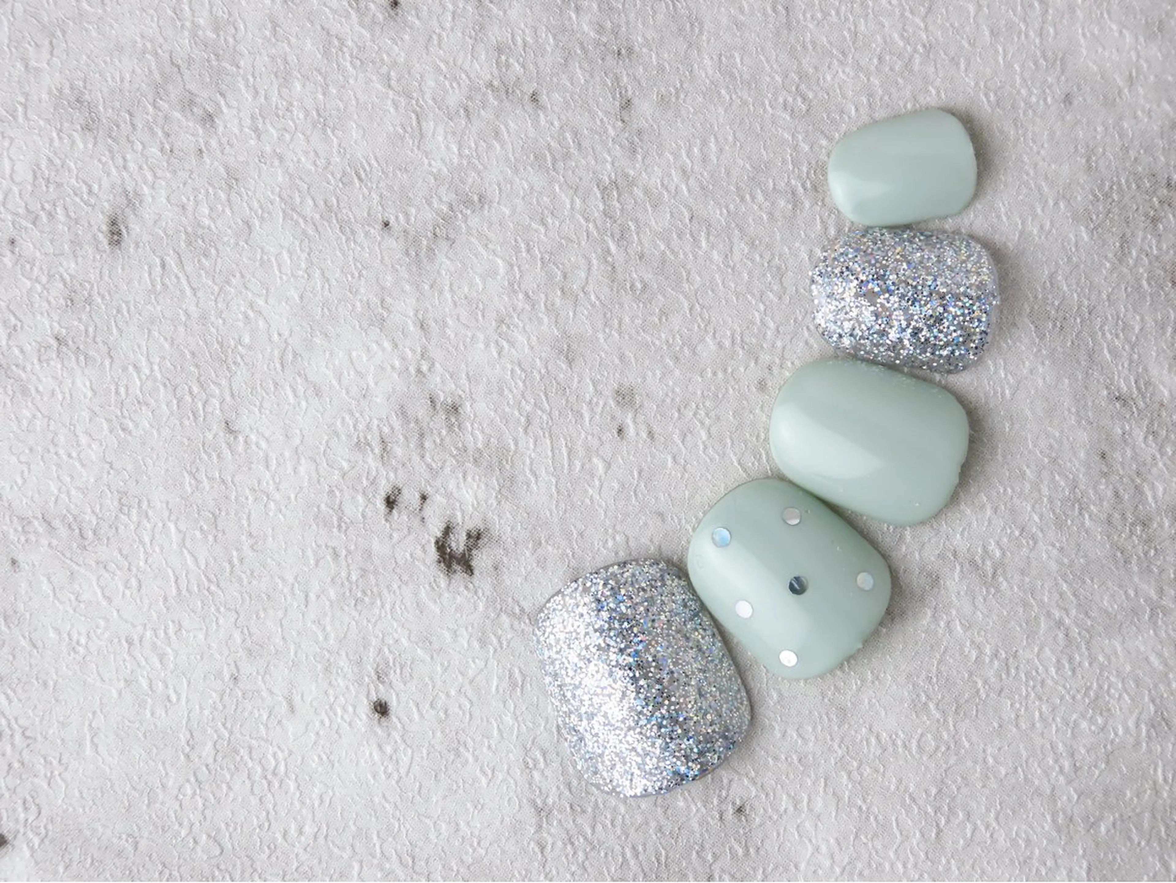 ネイル フットネイル フットネイル ネイル＆まつ毛パーマ マニネイル碑文谷店のネイルデザイン