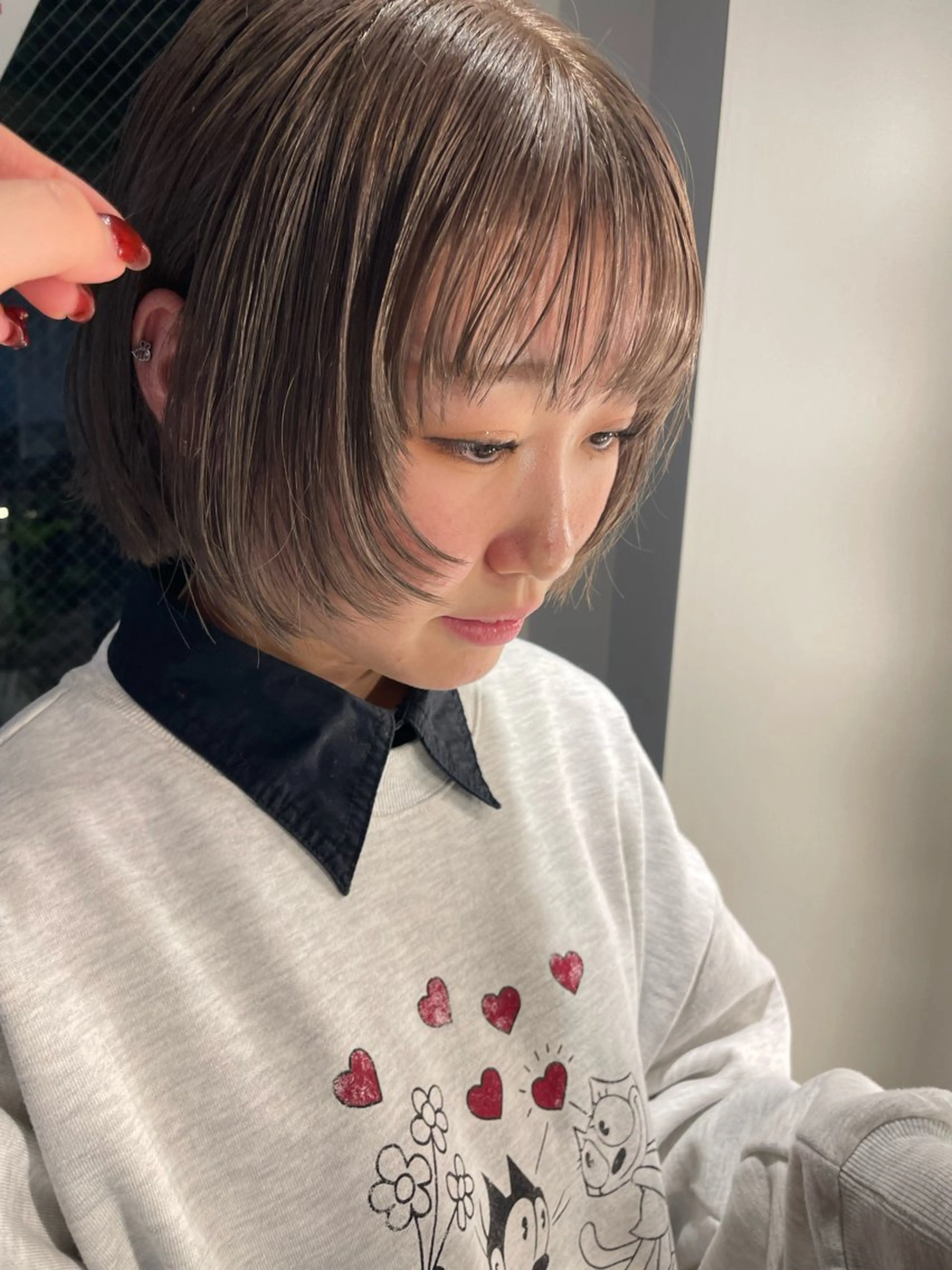 ショート 顔まわりレイヤー レイヤーカット yuri/オリーブ/ 暖色カラー/レイヤーのヘアスタイル