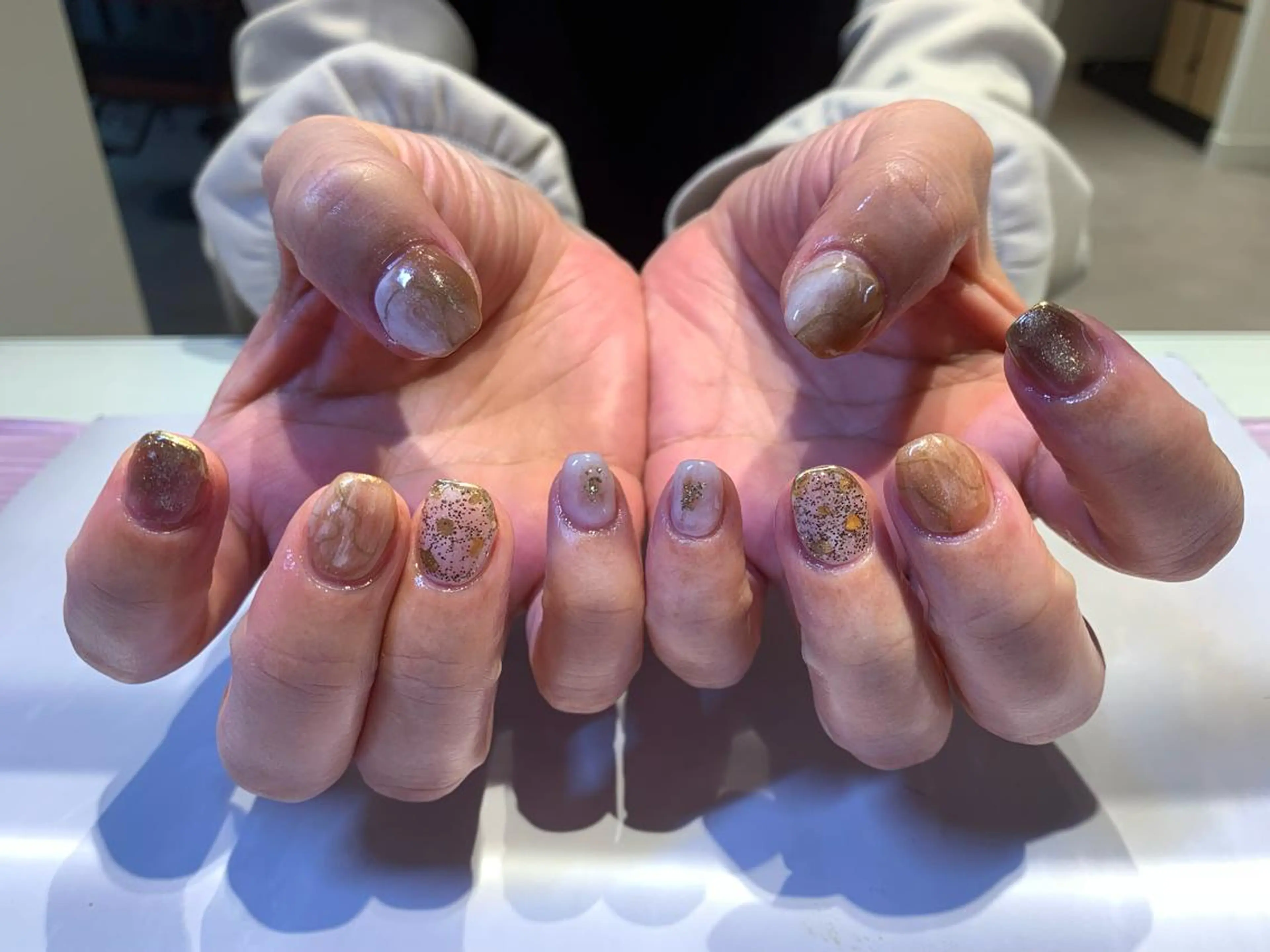 ネイル ニュアンスネイル マキノ ユイのネイルデザイン