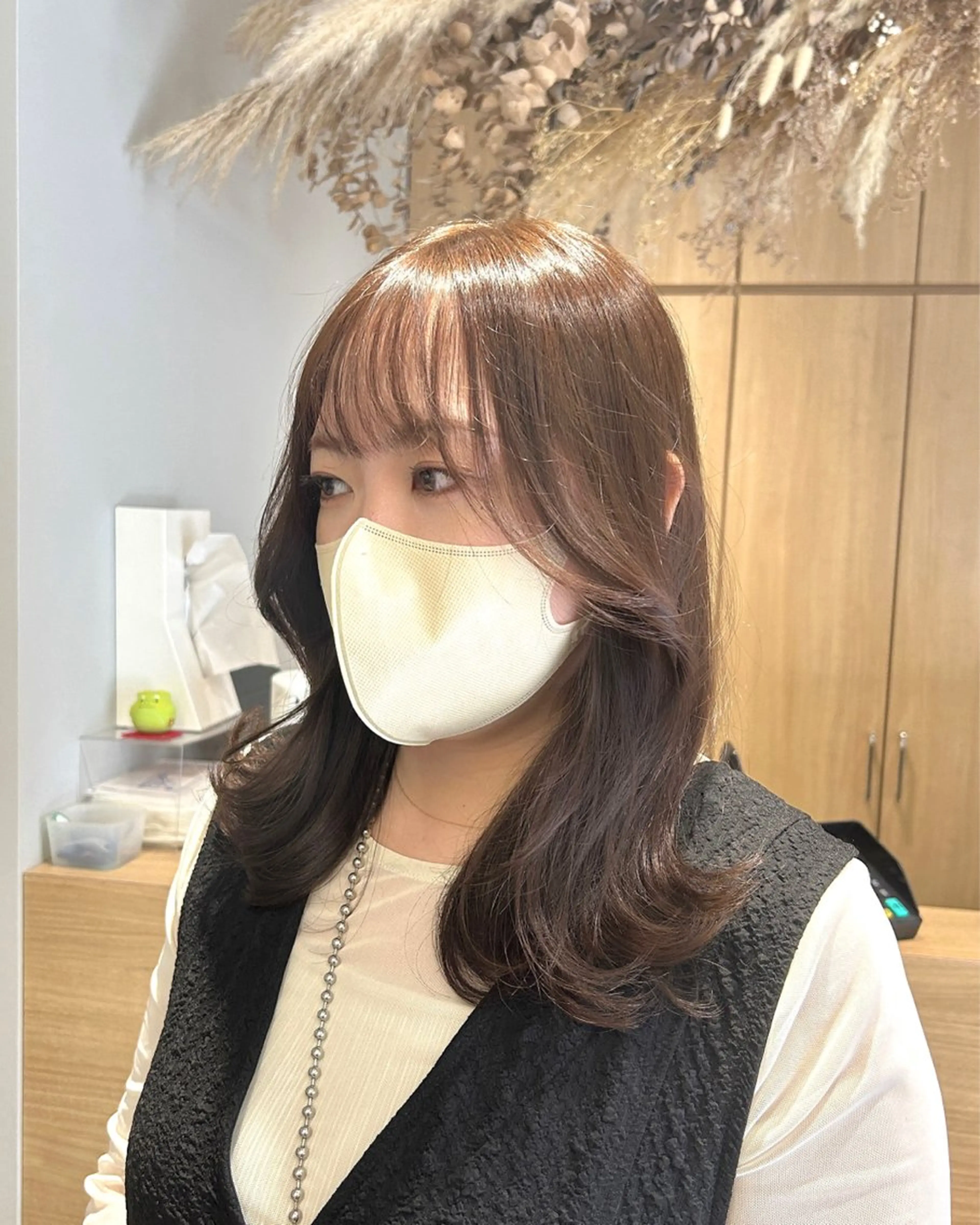 ミディアム カラー ブリーチ ブラウンカラー 透明感カラー ブリーチなしカラー オリーブブラウン 韓国ヘア×レイヤー カット/上田丈也のヘアスタイル