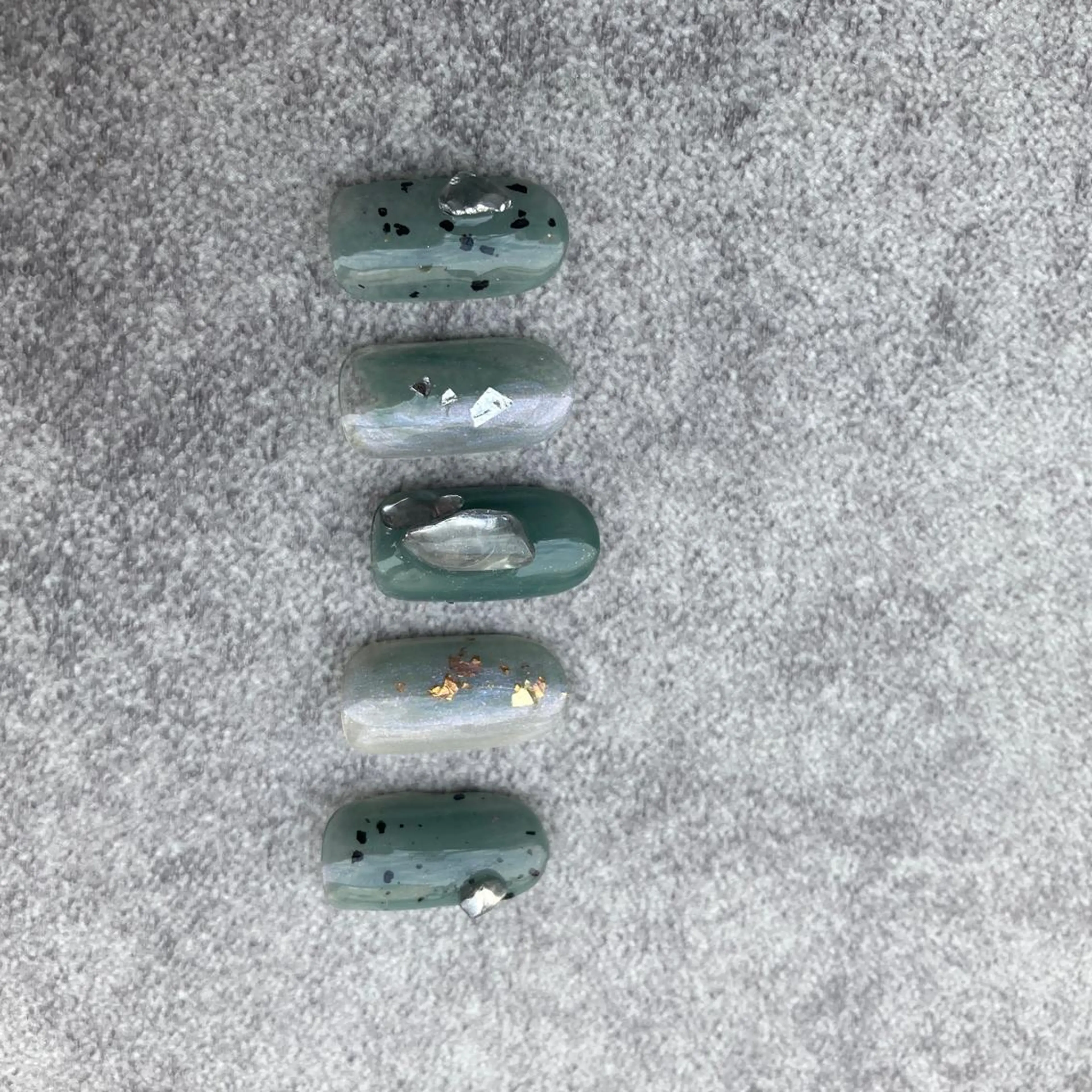 ネイル ネイルアトリエ プラスメリーのネイルデザイン