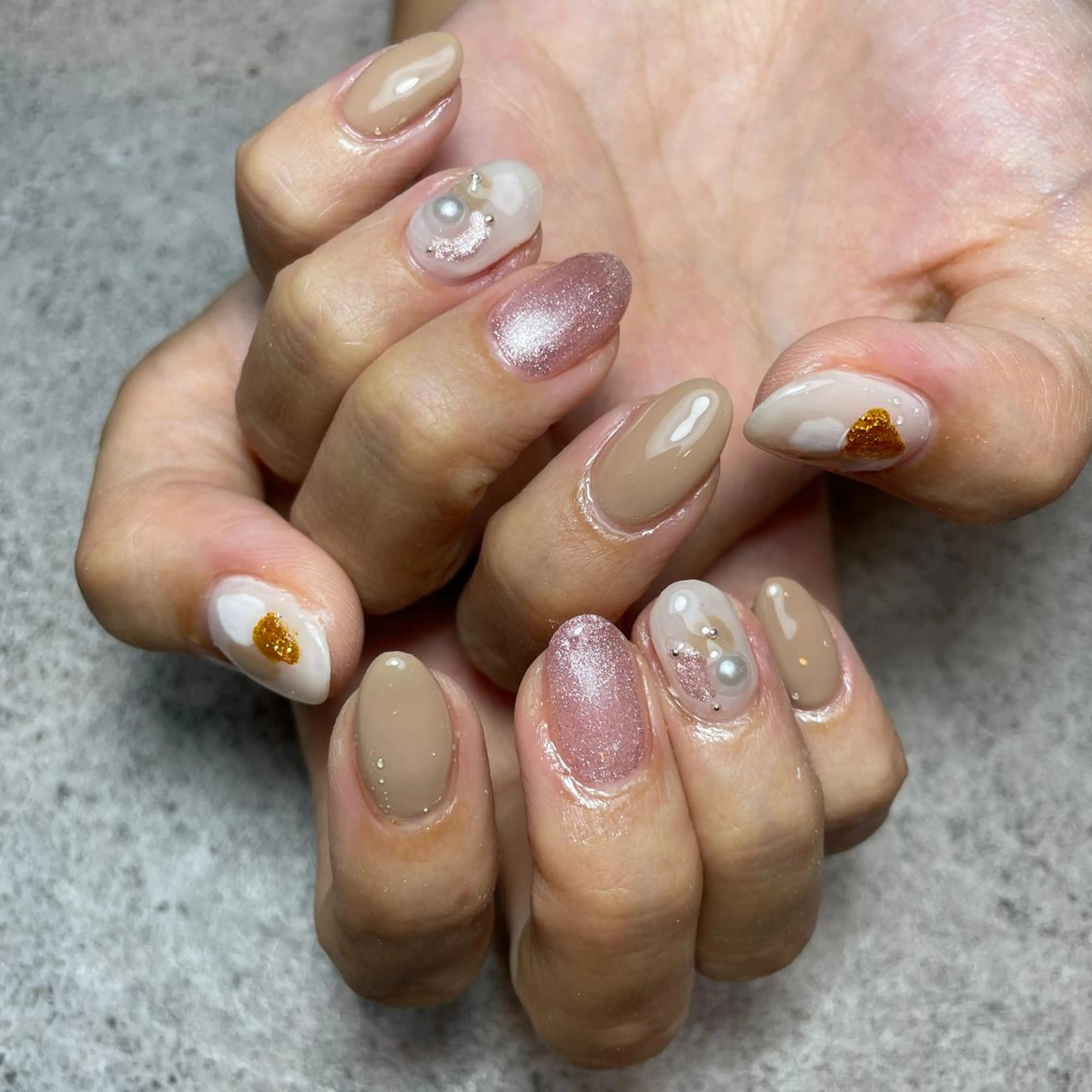 ネイル 駒月 明日香の眉毛・アイブロウイメージ