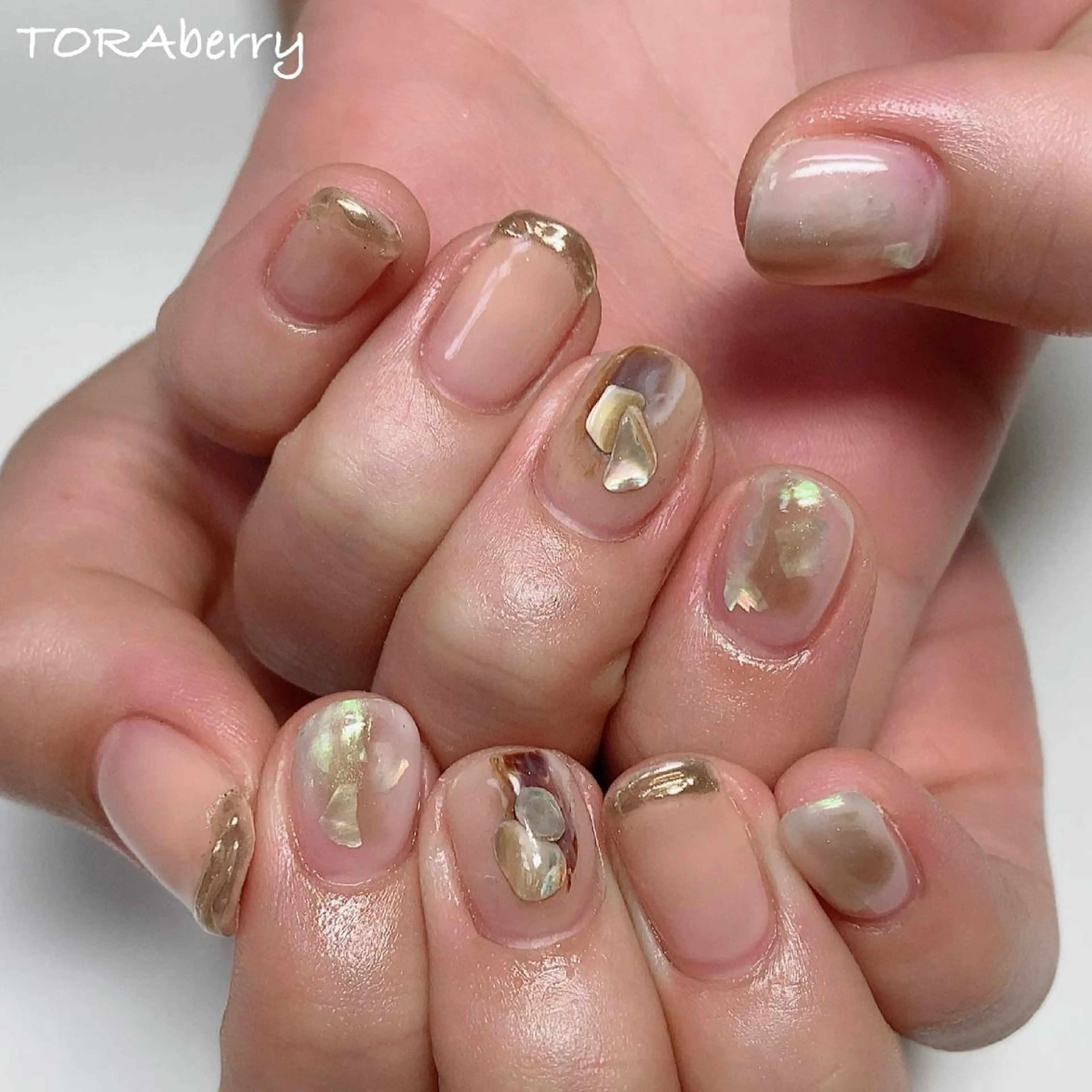 ネイル ニュアンスネイル ハンドネイル ネイリスト なつみのネイルデザイン