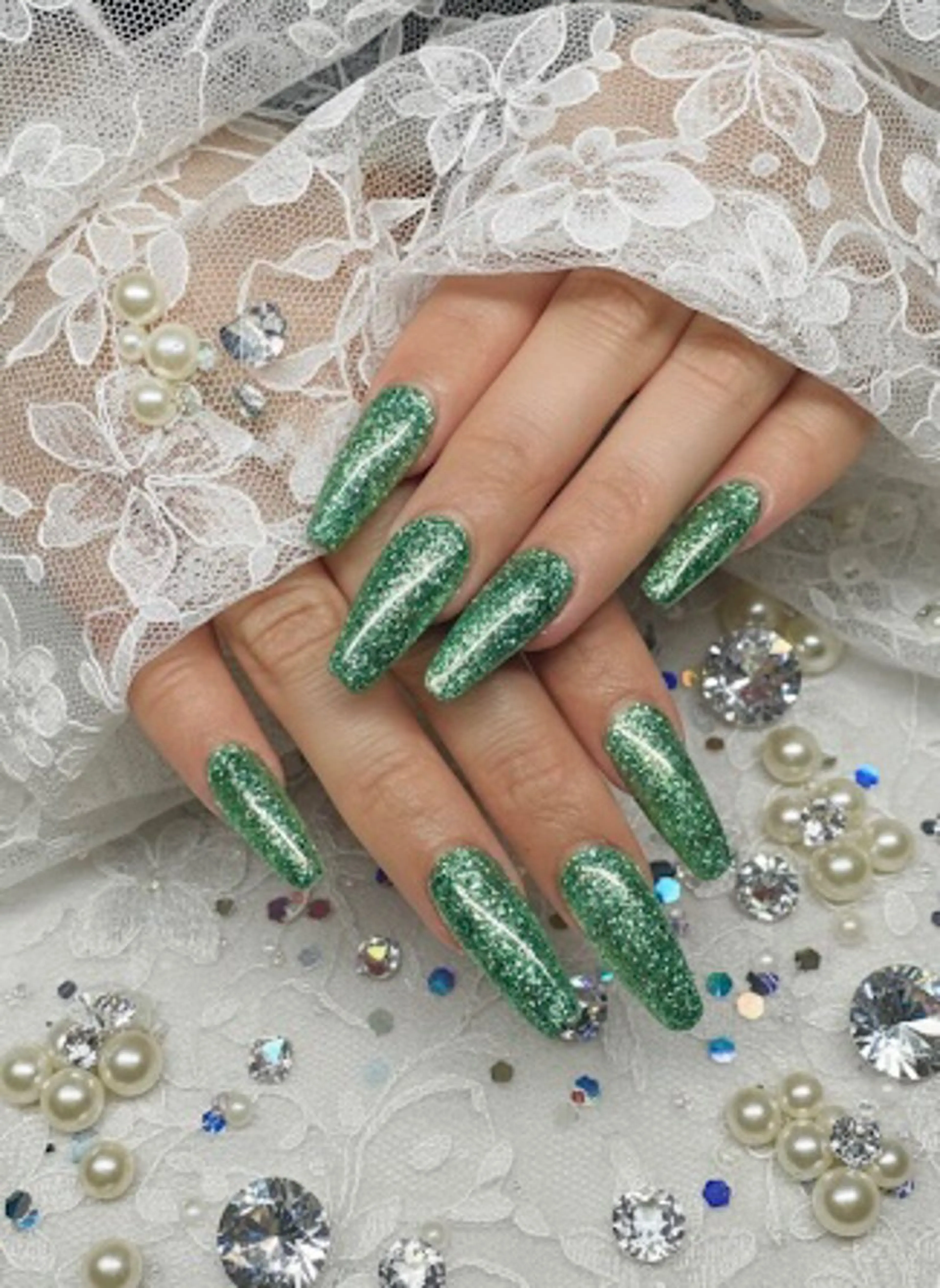 ネイル フラッシュネイル グリーン ハンドネイル UNABOMBA (24時間営業)のネイルデザイン