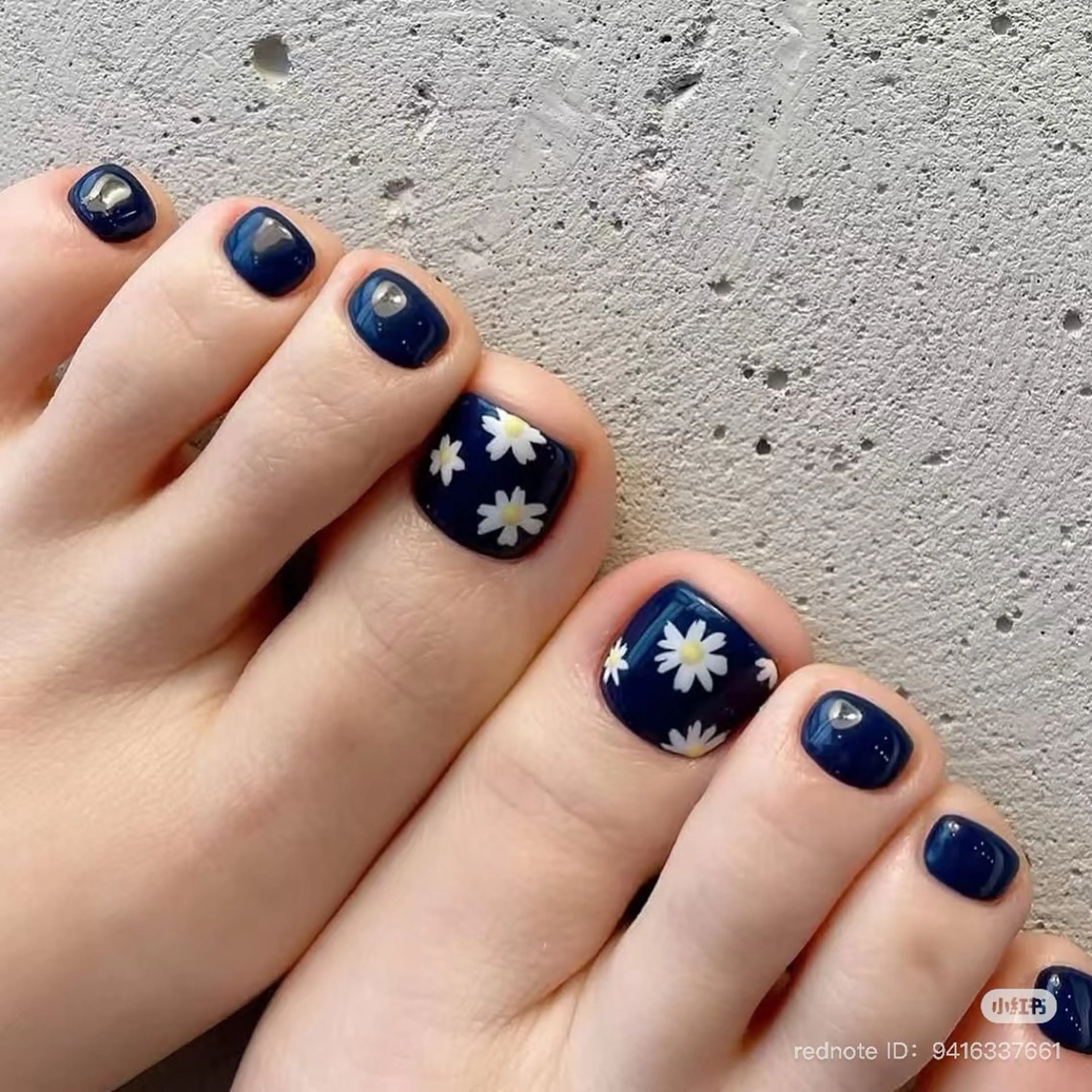 ネイル フットネイル Ritaネイルサロン所属・Rita ネイル &リラクゼーションのネイルデザイン