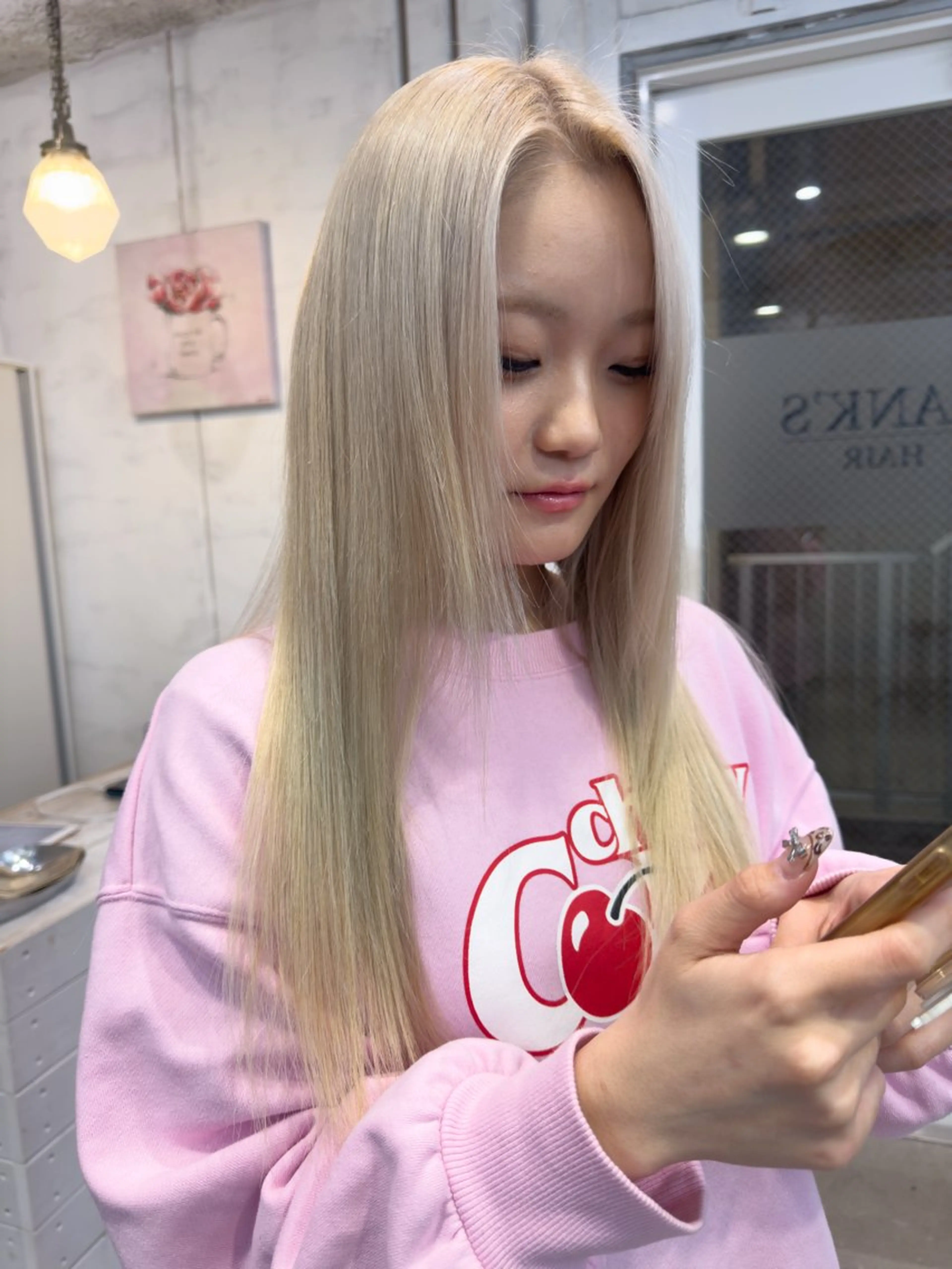 ロング カラー ブロンド ヘアカラー トリートメント 縮毛矯正 髪質改善寺坂雄飛💐のヘアスタイル