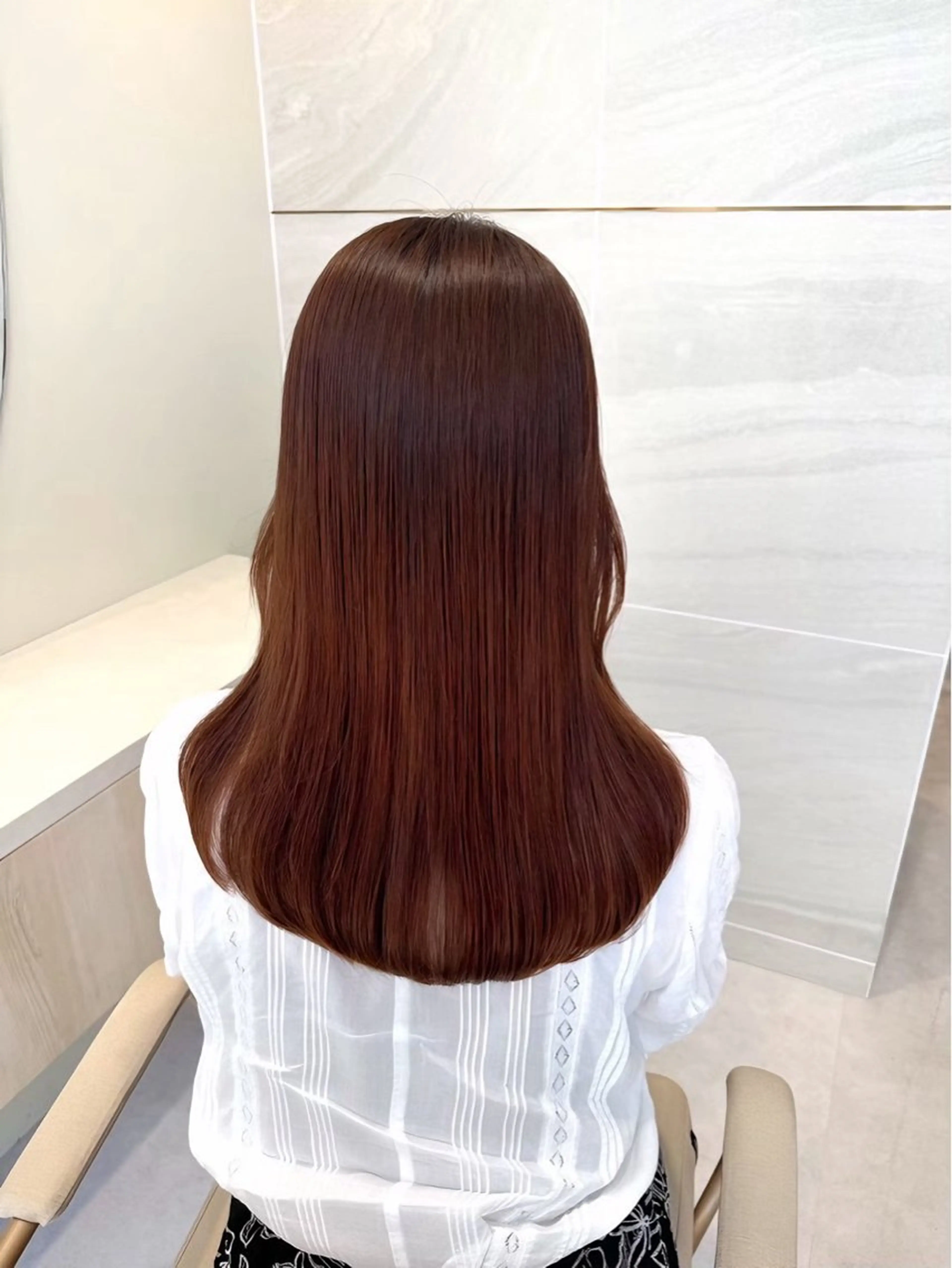 セミロング 似合わせカット 小顔カット 縮毛矯正 カット ヘアカラー 1日1名様限定 予約可能のヘアスタイル