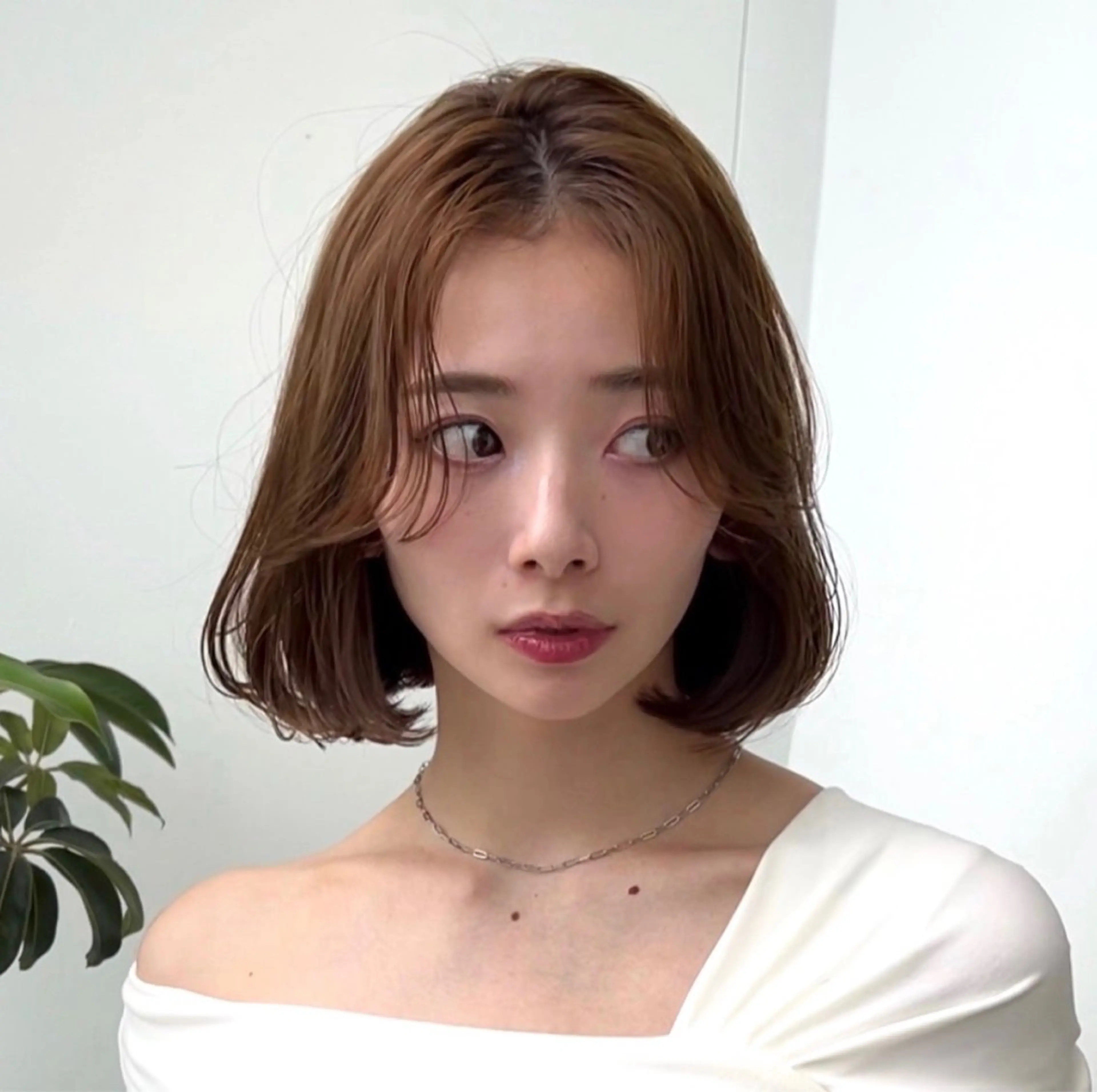 ショート カラー 莉乃/縮毛矯正/髪質 改善/艶カラーのヘアスタイル