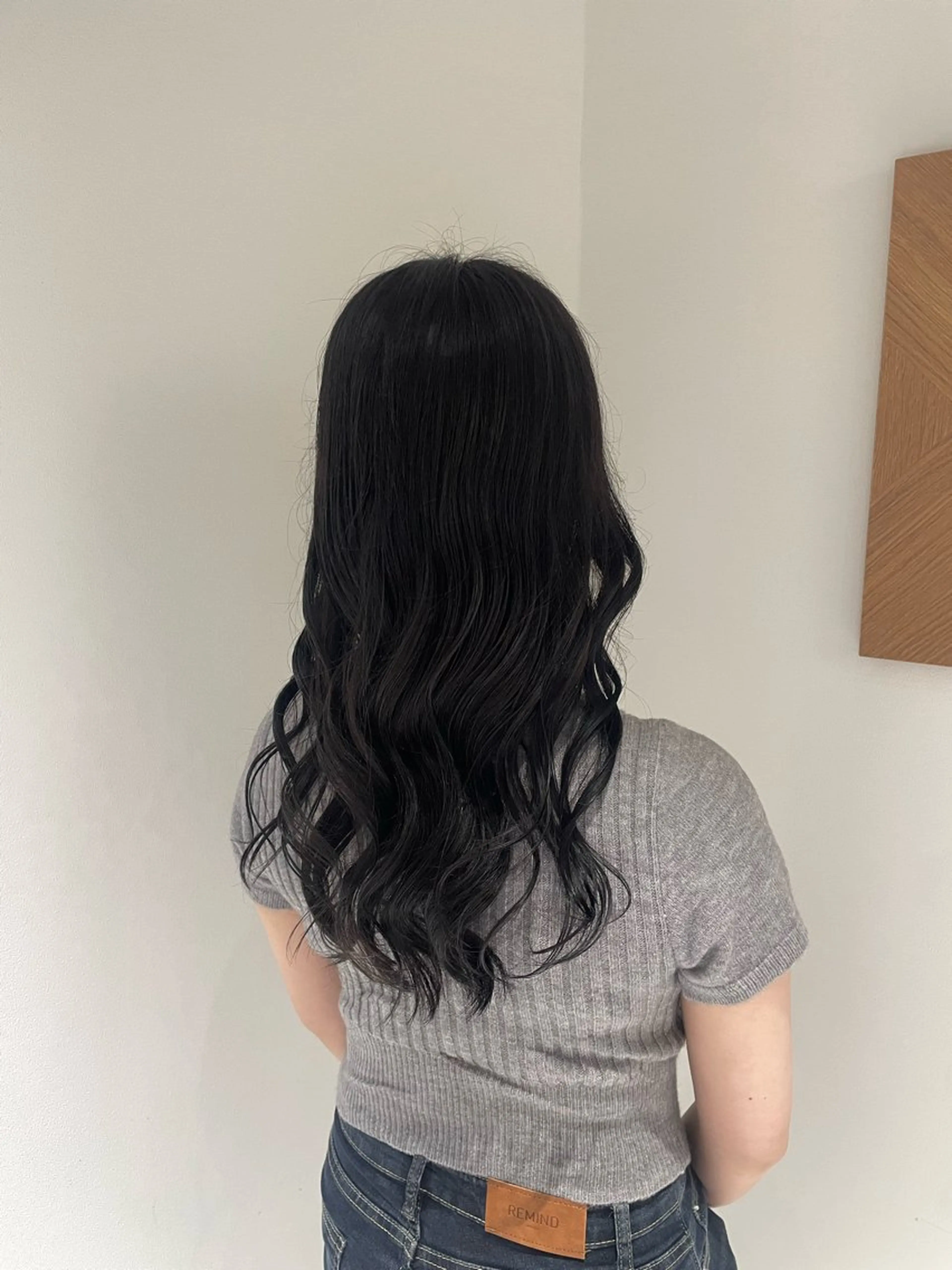 ロング カラー イヌマル アユ / Fier umedaのヘアスタイル