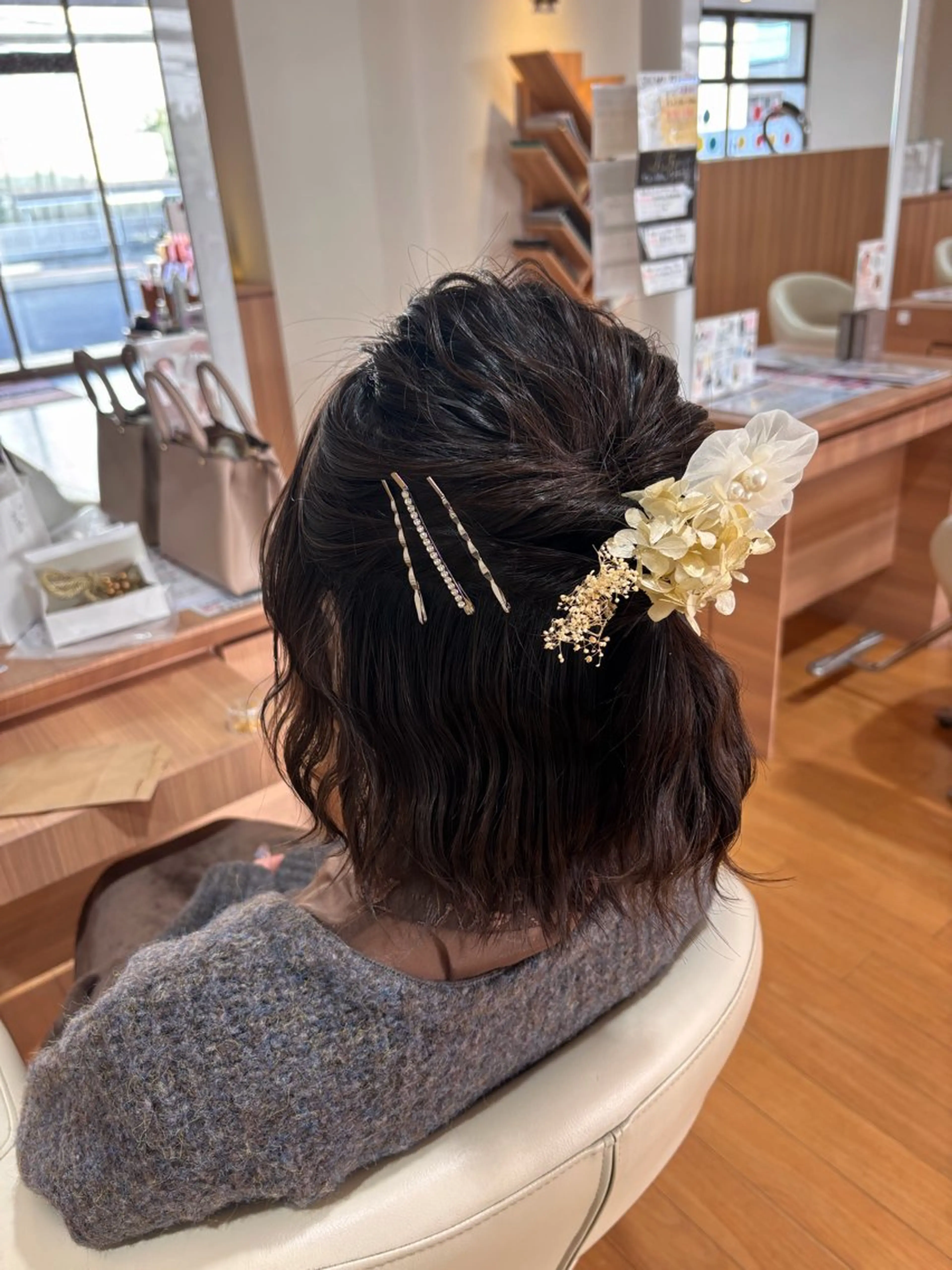 ヘアアレンジ 岡 愛梨のヘアスタイル