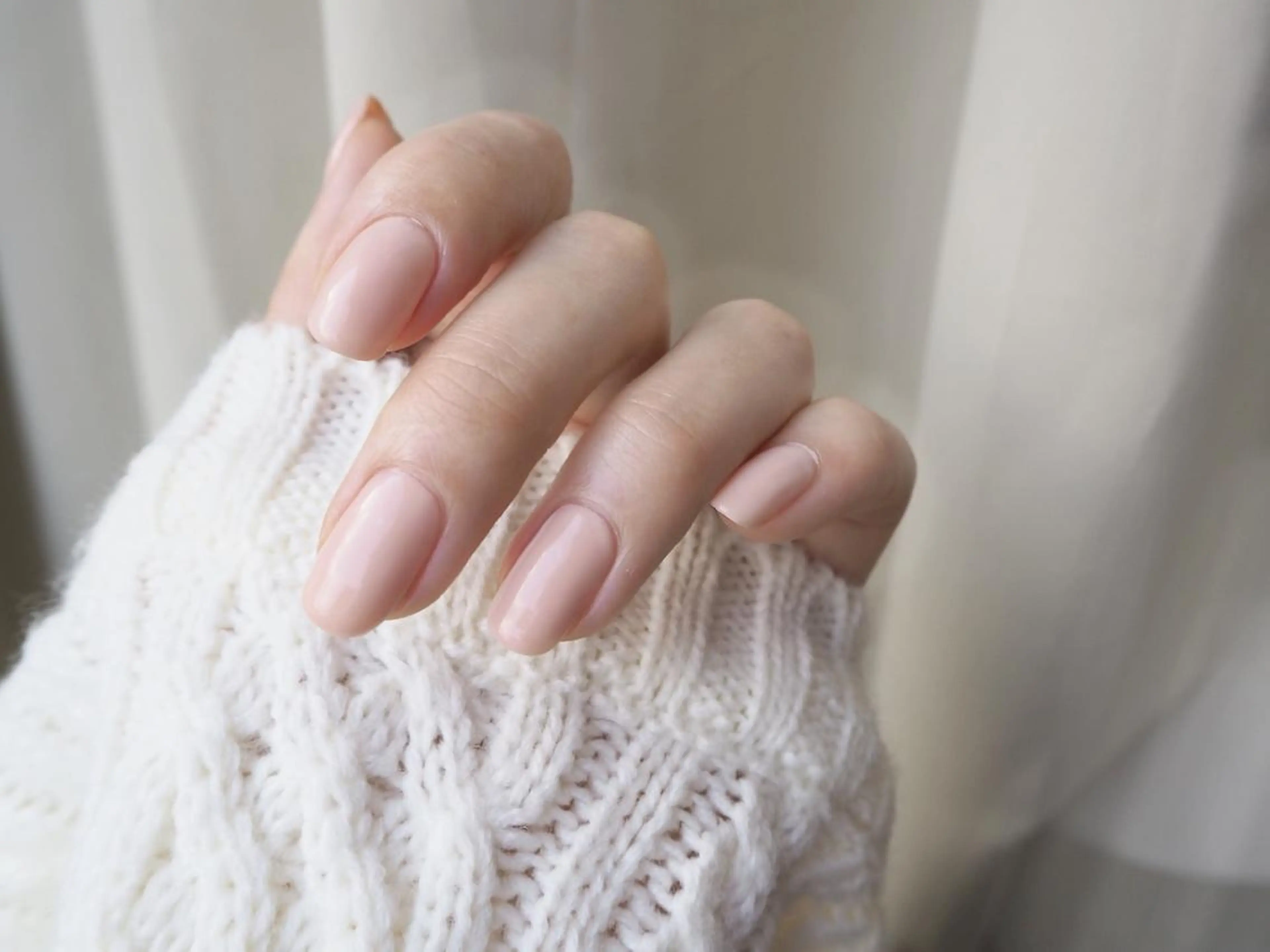 ネイル ジェルネイル ワンカラーネイル パラジェル NEPTUNE自由が丘所属・NEPTUNE 自由が丘店の眉毛・アイブロウイメージ