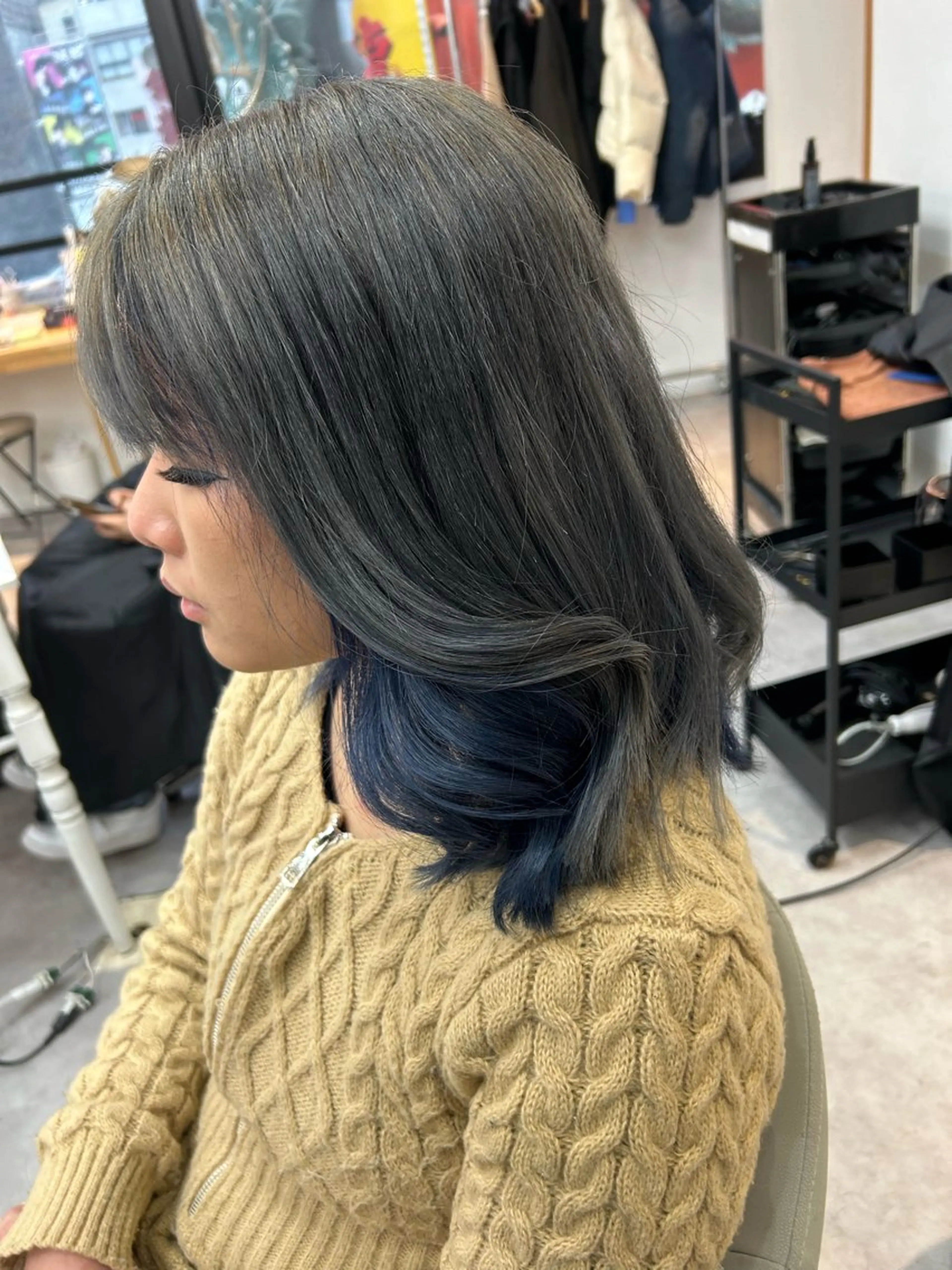 ミディアム カラー シールエクステ バレイヤージュ ブリーチ ハイライトカラー ハイトーンカラー レイヤー/エクステ alpha下妻のヘアスタイル