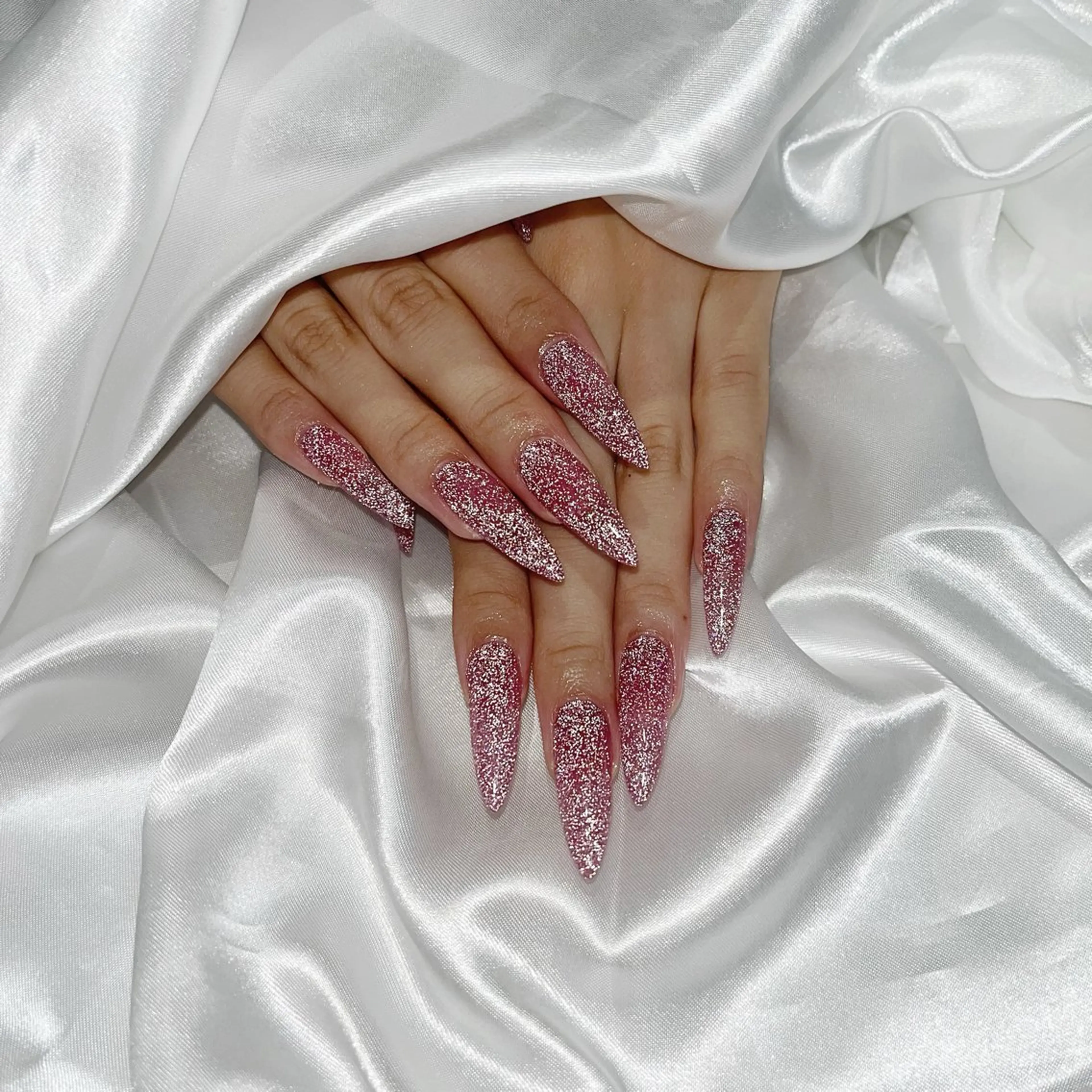 ネイル WISTERIA aisaのネイルデザイン