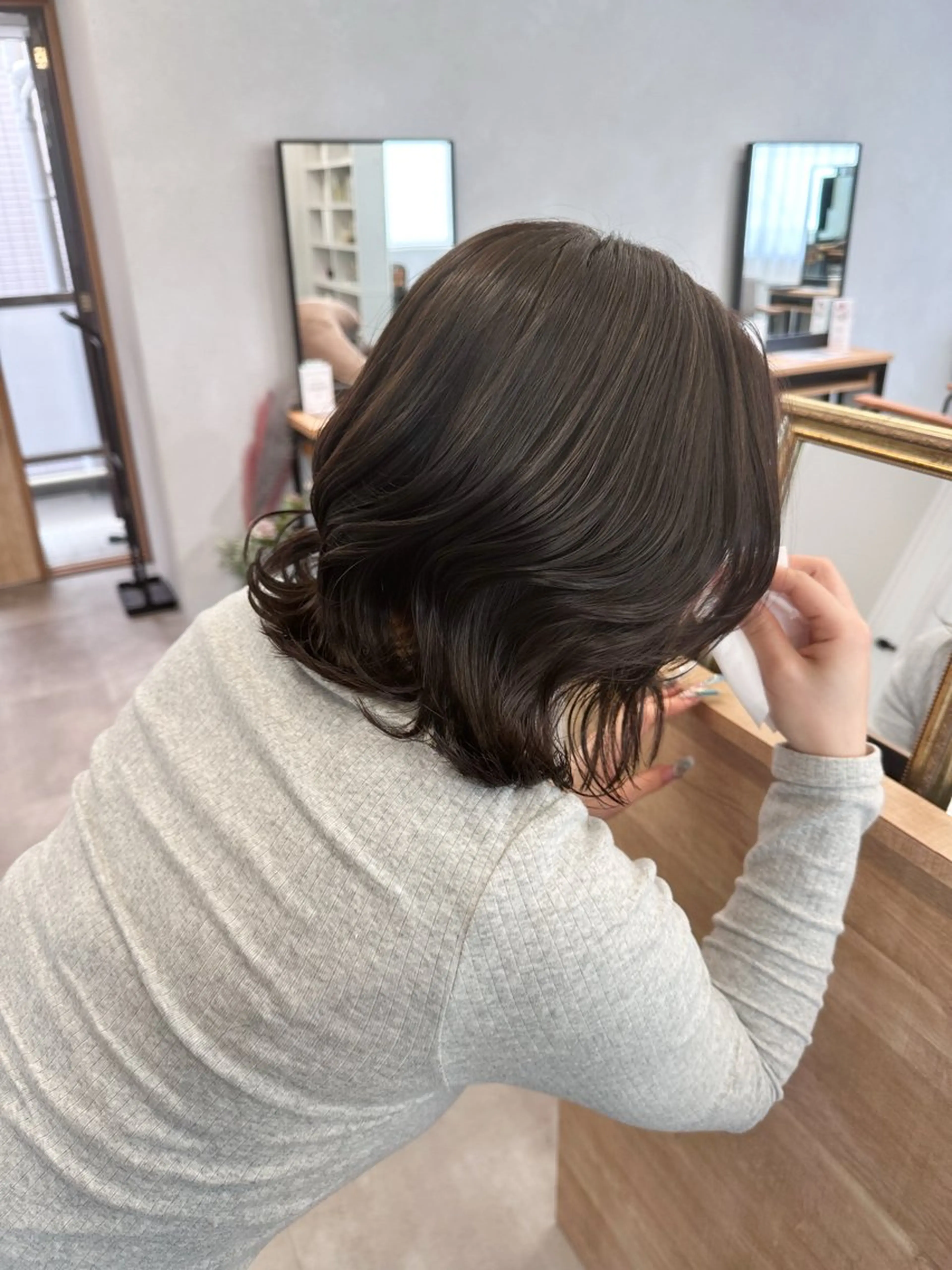 🦢【minimo限定】🦢カット＋ハイライト＋3stepトリートメントの写真