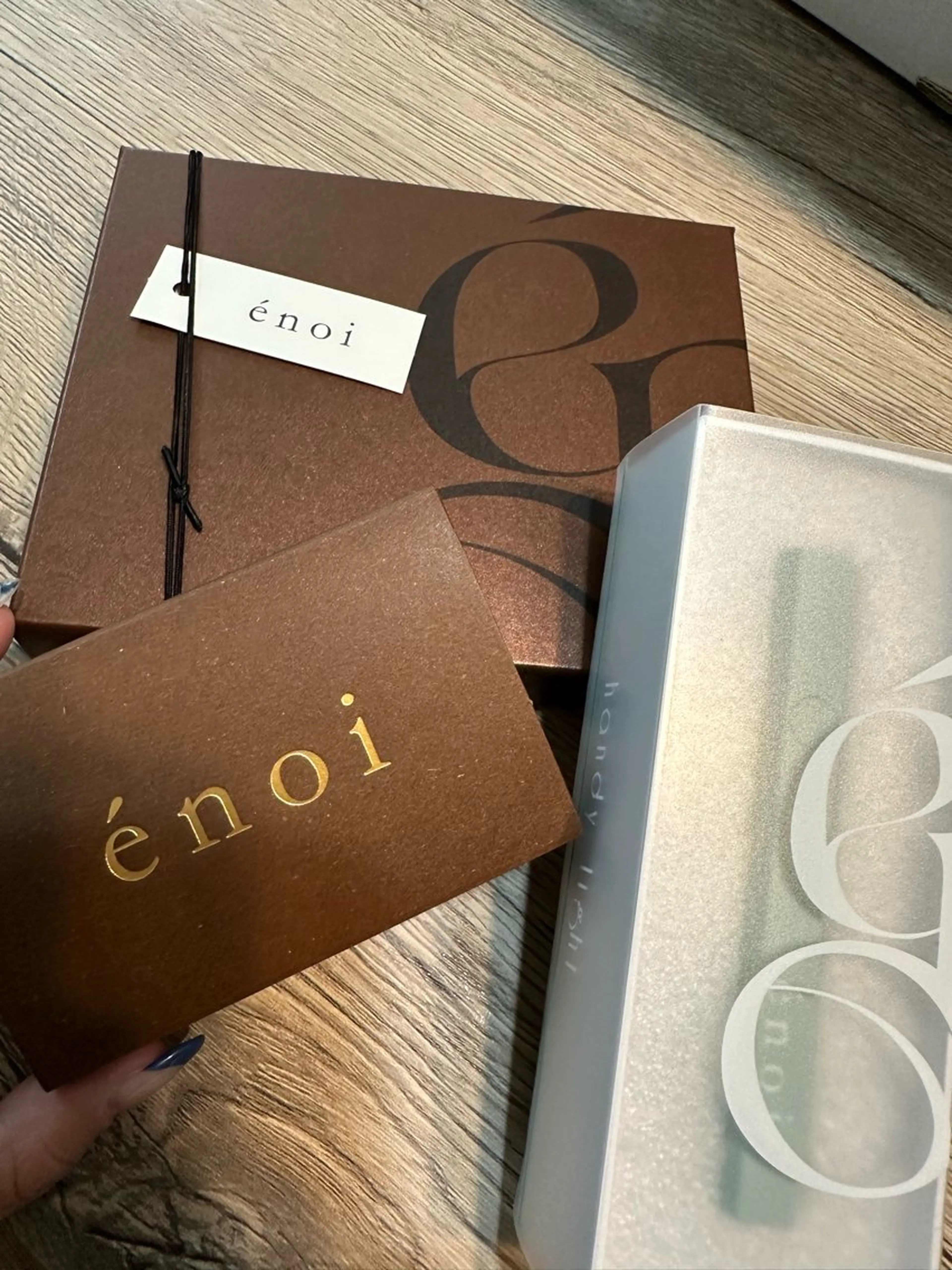 ネイル マグネットネイル 本郷台ネイル✳︎大人 女性隠れ家サロンのネイルデザイン