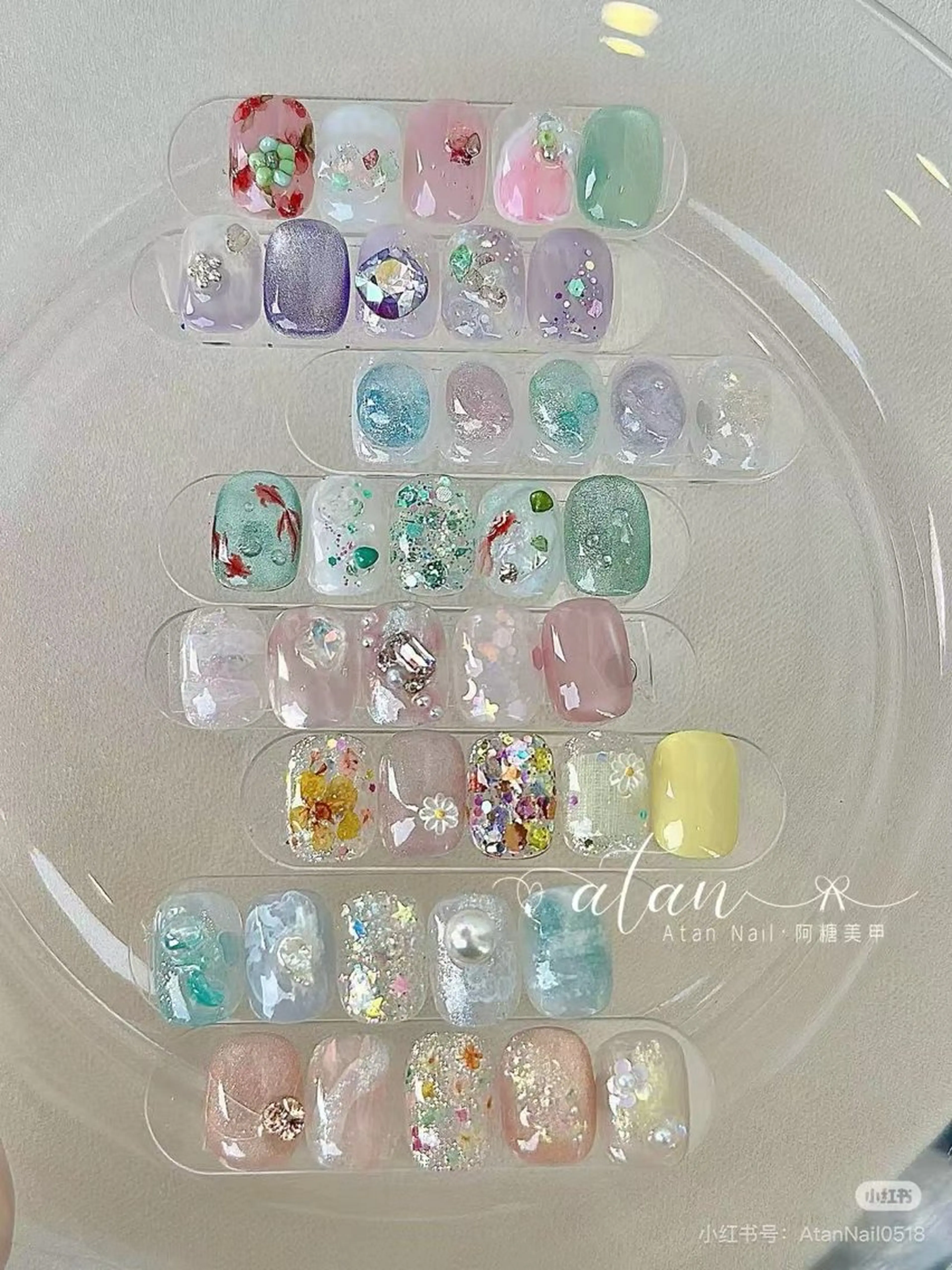 ネイル 中山 美月のネイルデザイン