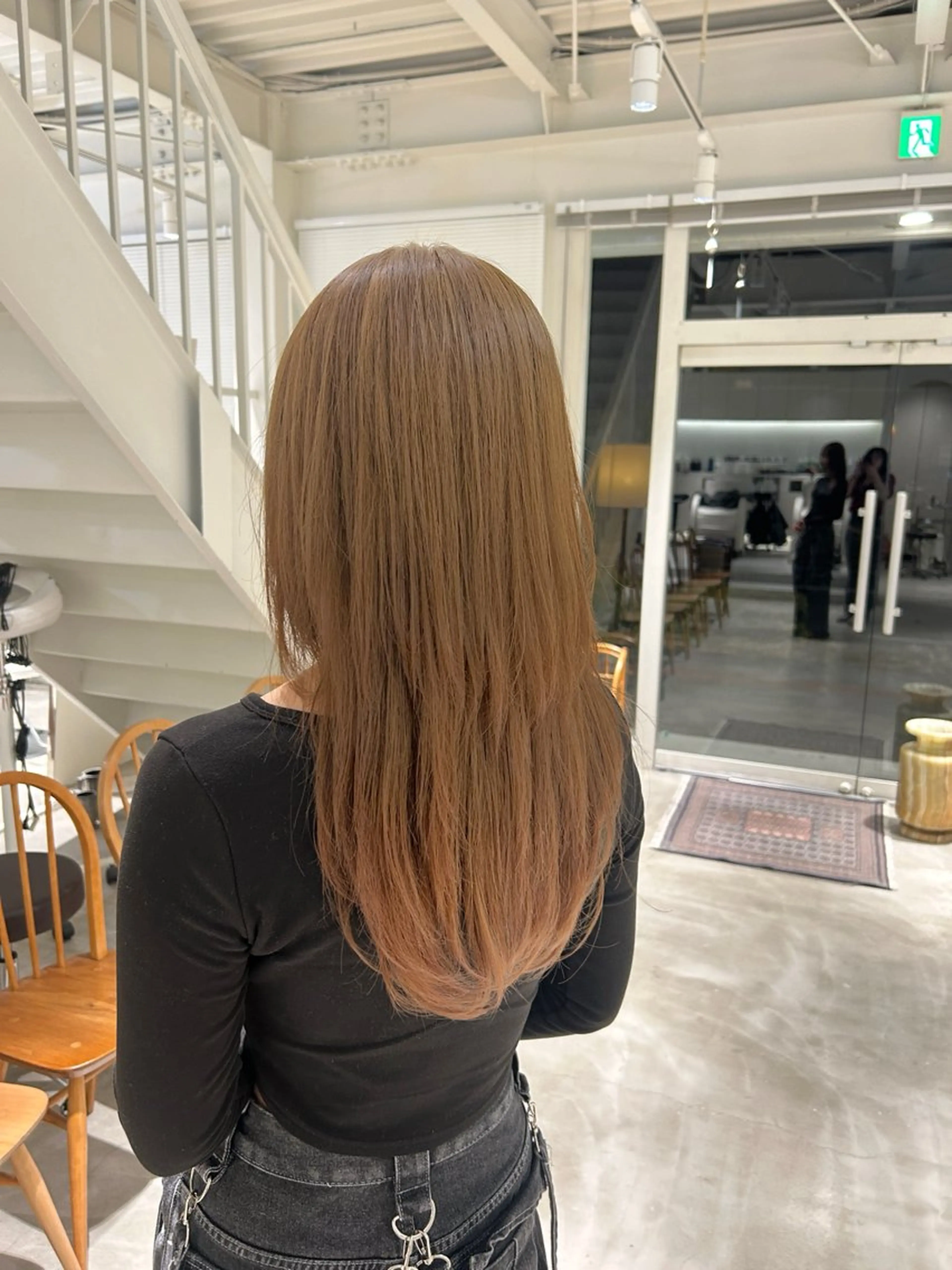 ロング カラー ヘアカラー 篠原 若奈のヘアスタイル