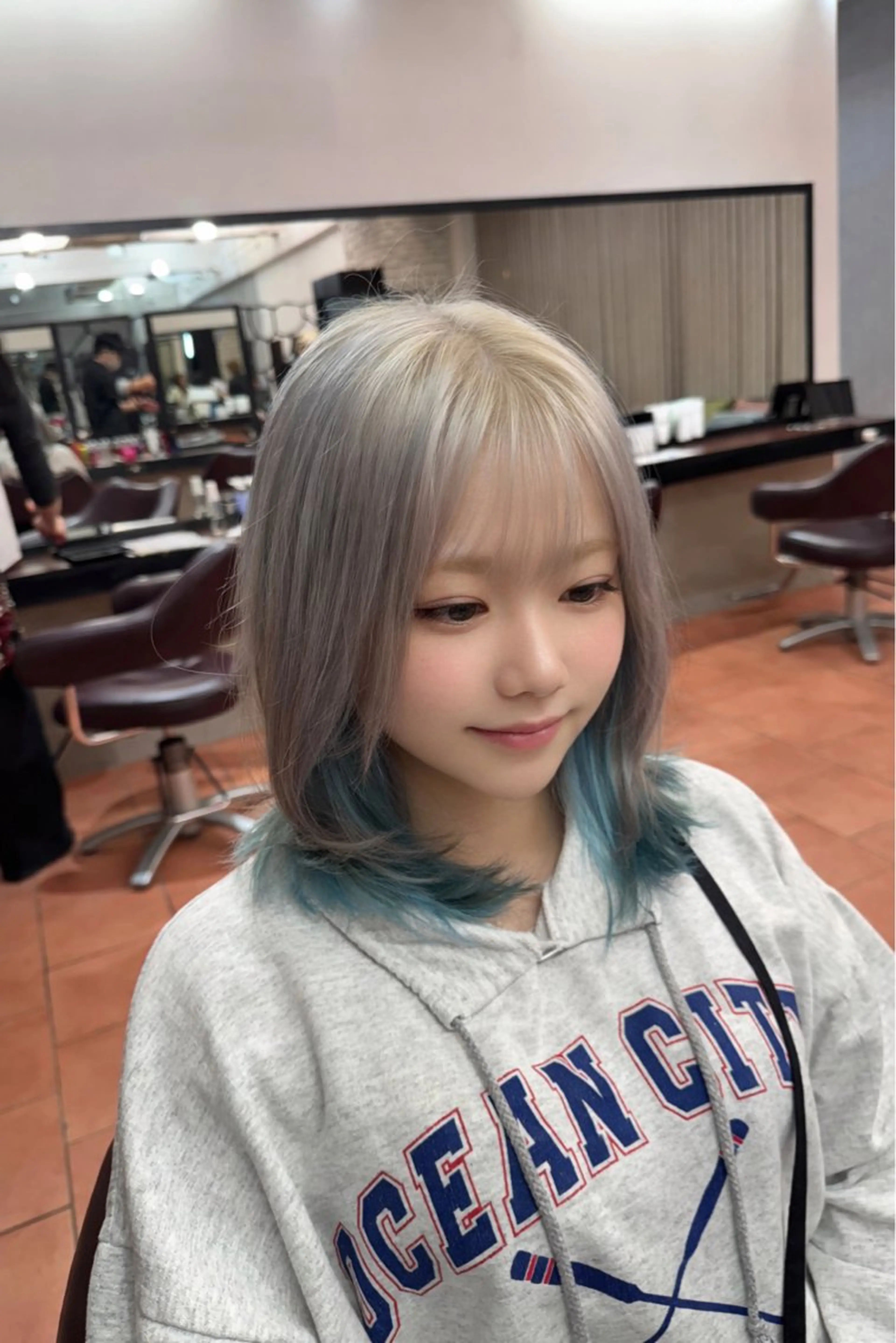 🌸新生活応援メニュー🌸3月4月限定特別価格 カット+ブリーチカラー+Aujua髪質改善トリートメントの写真