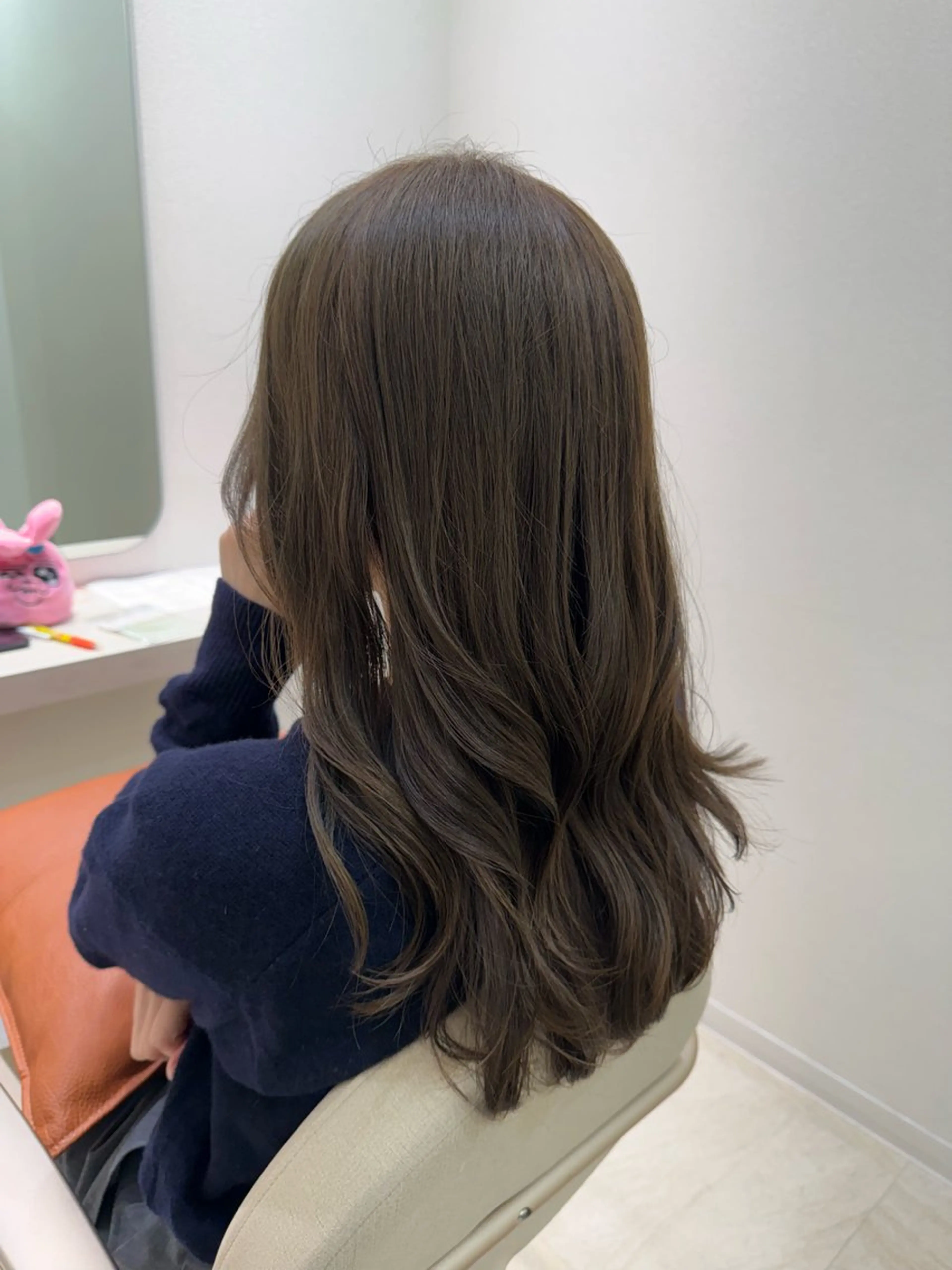 セミロング カラー mami ／tocca船橋南口のヘアスタイル