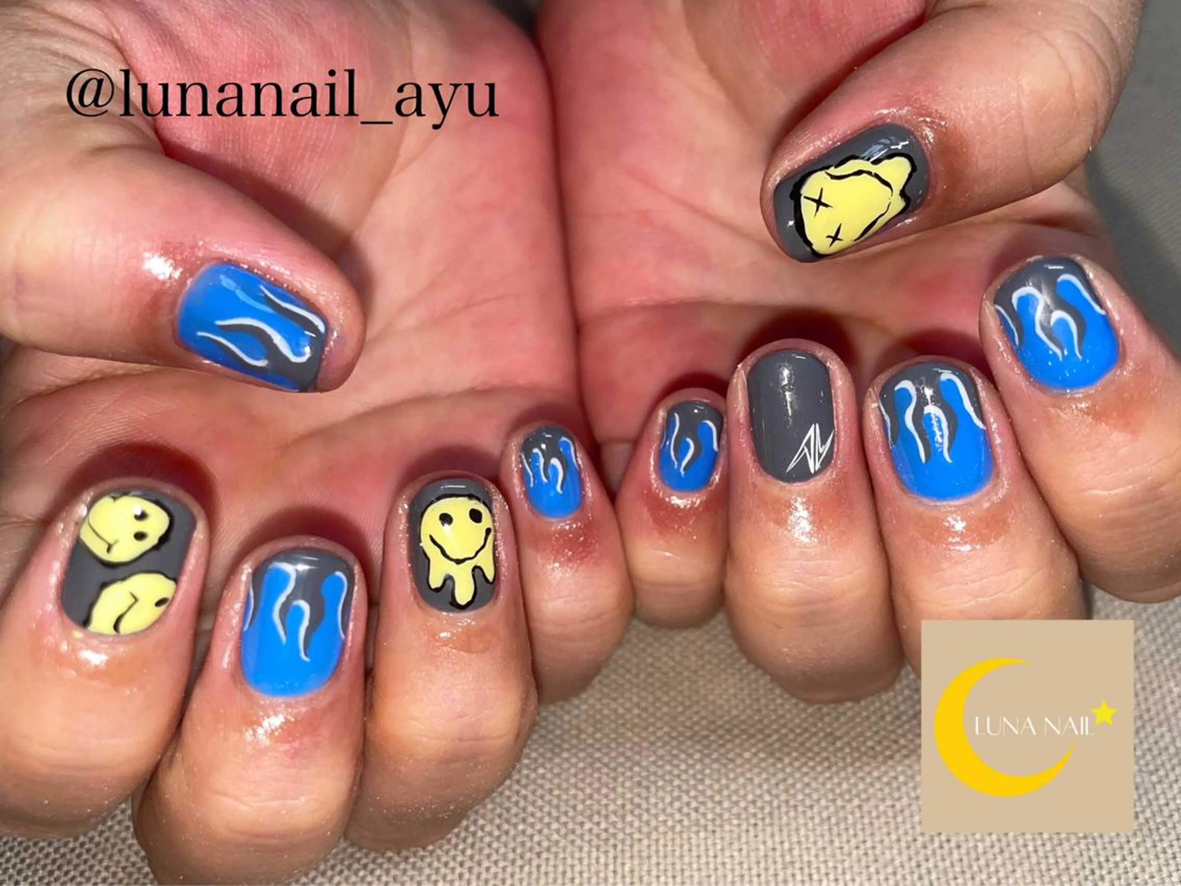 ネイル LUNA NAIL ayuのネイルデザイン