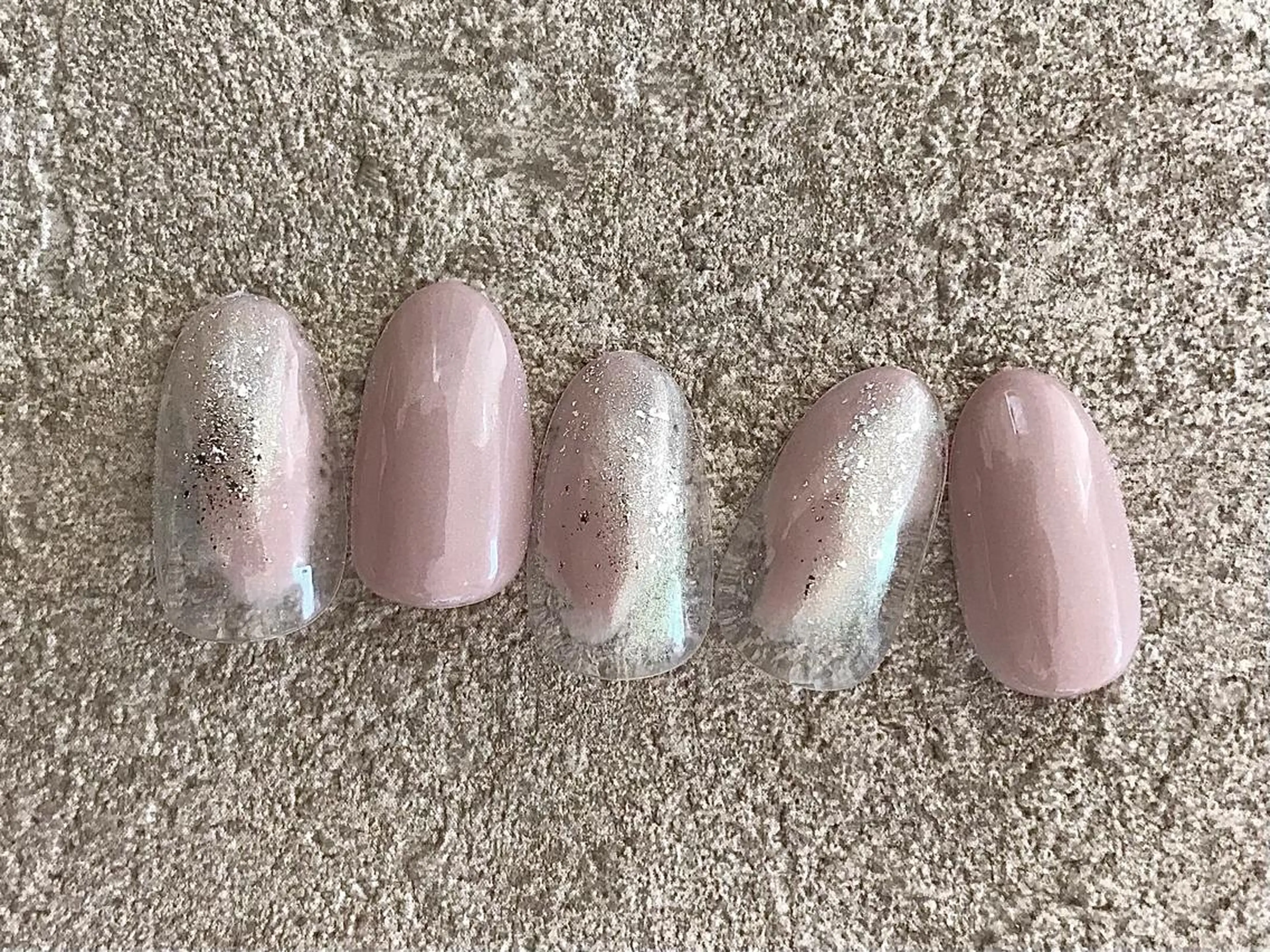 ネイル mogunail &blowのネイルデザイン