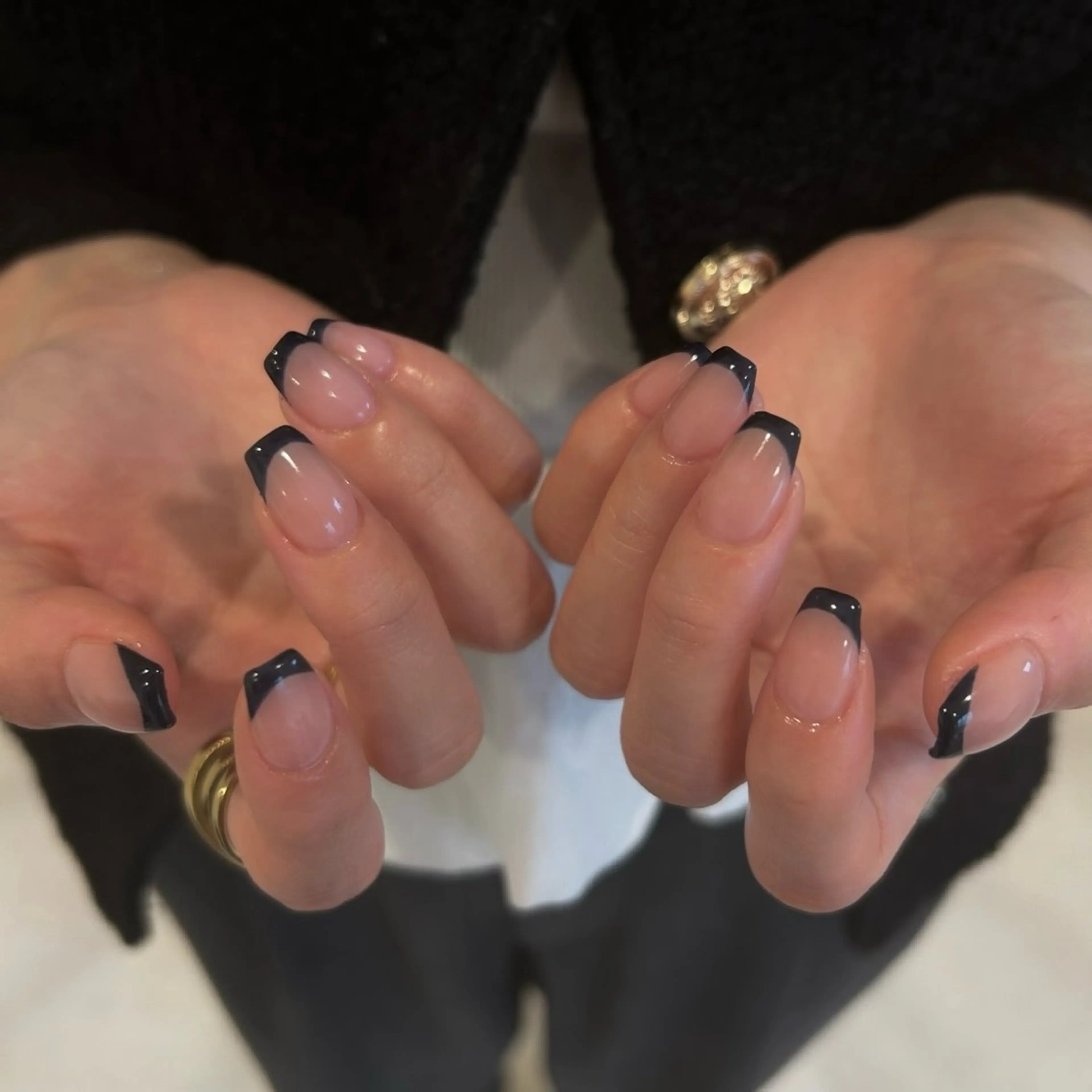 ネイル フレンチネイル ネイビー nagi .のネイルデザイン