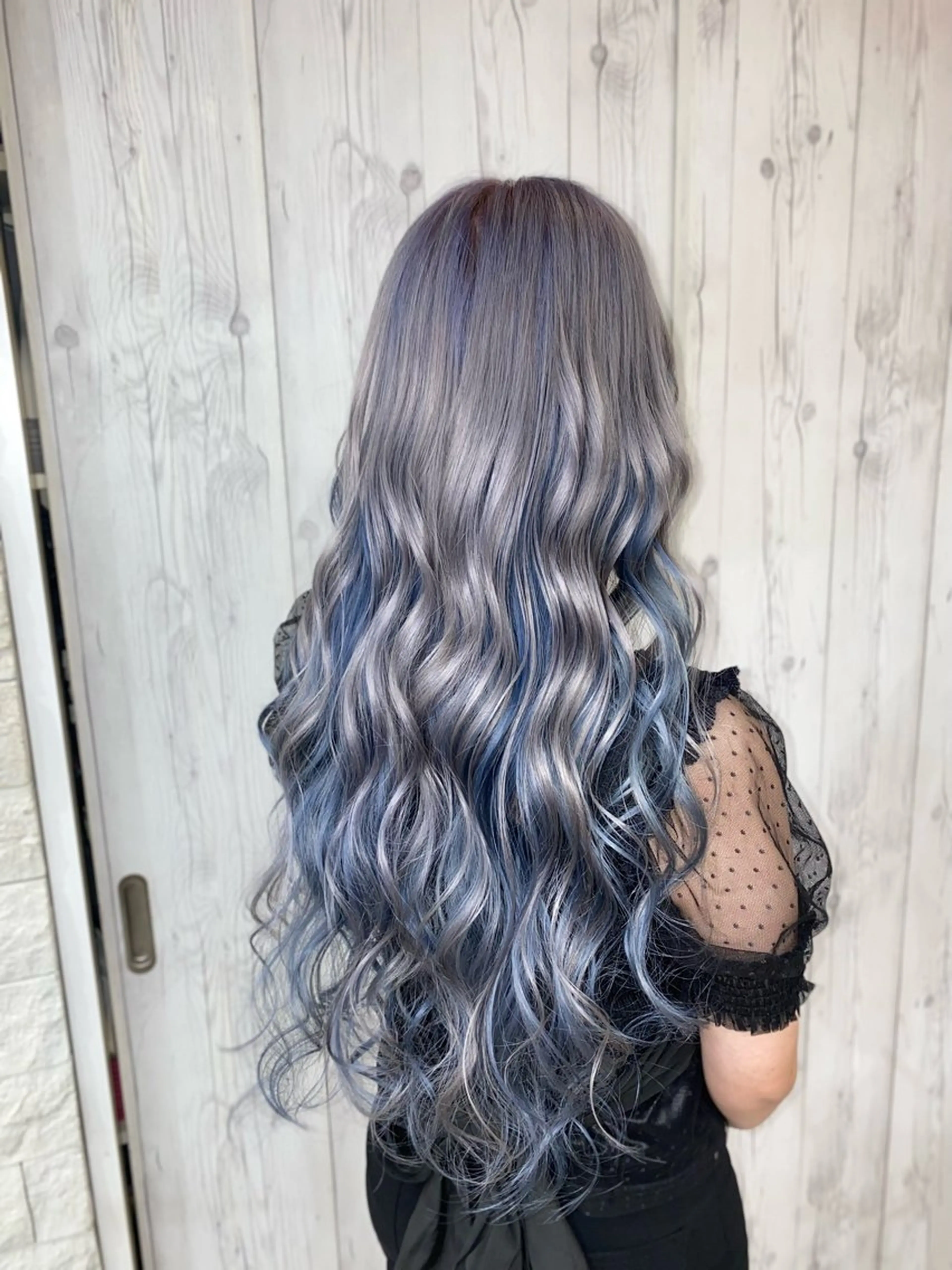 ロング ヘアカラー ゆぴ☾‪/推しカラー /ハイトーンのヘアスタイル