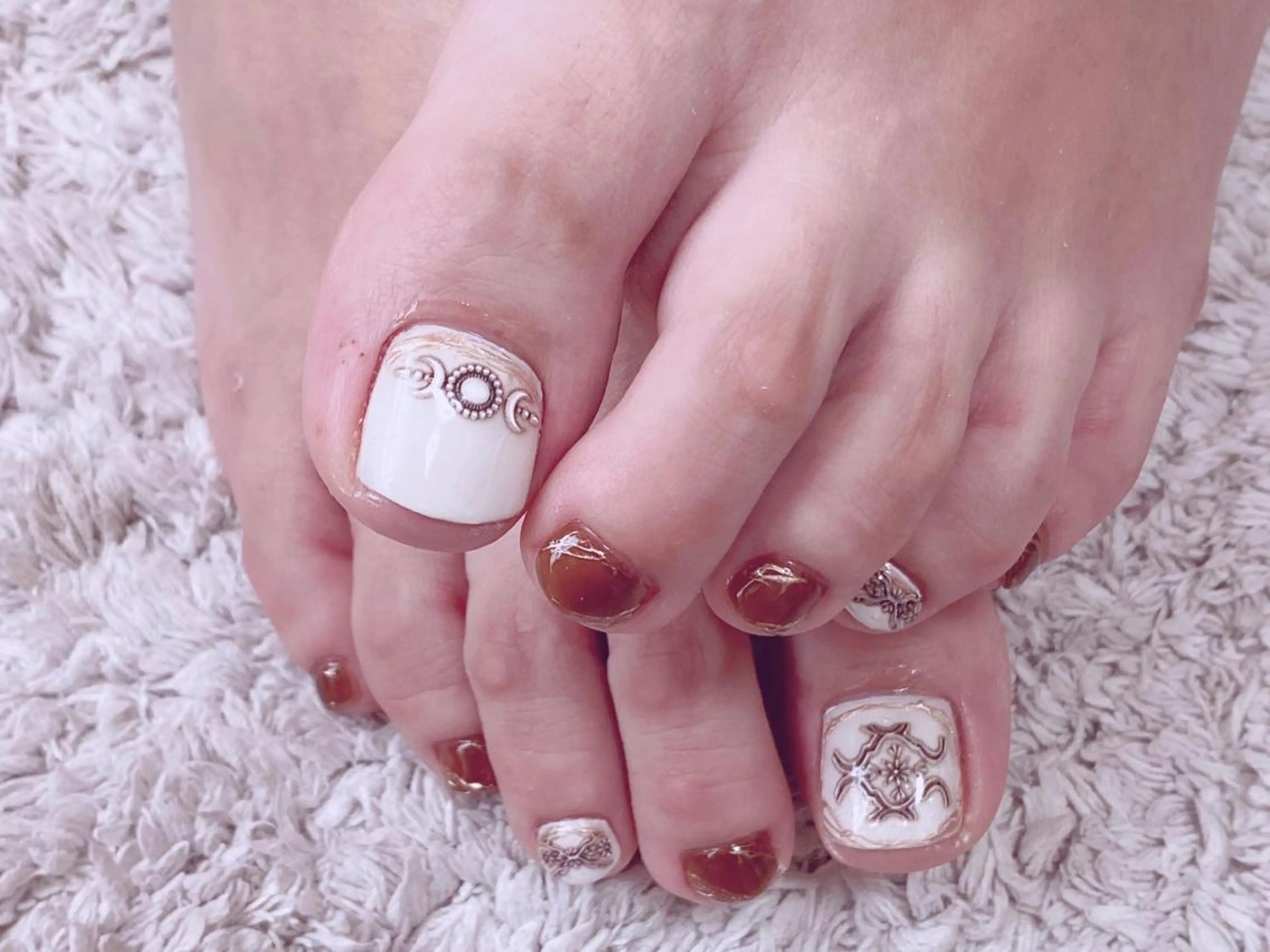 ネイル アートネイル オーロラネイル 桜ネイル クリアネイル フットネイル Ｎail Ｓalon ertiのネイルデザイン