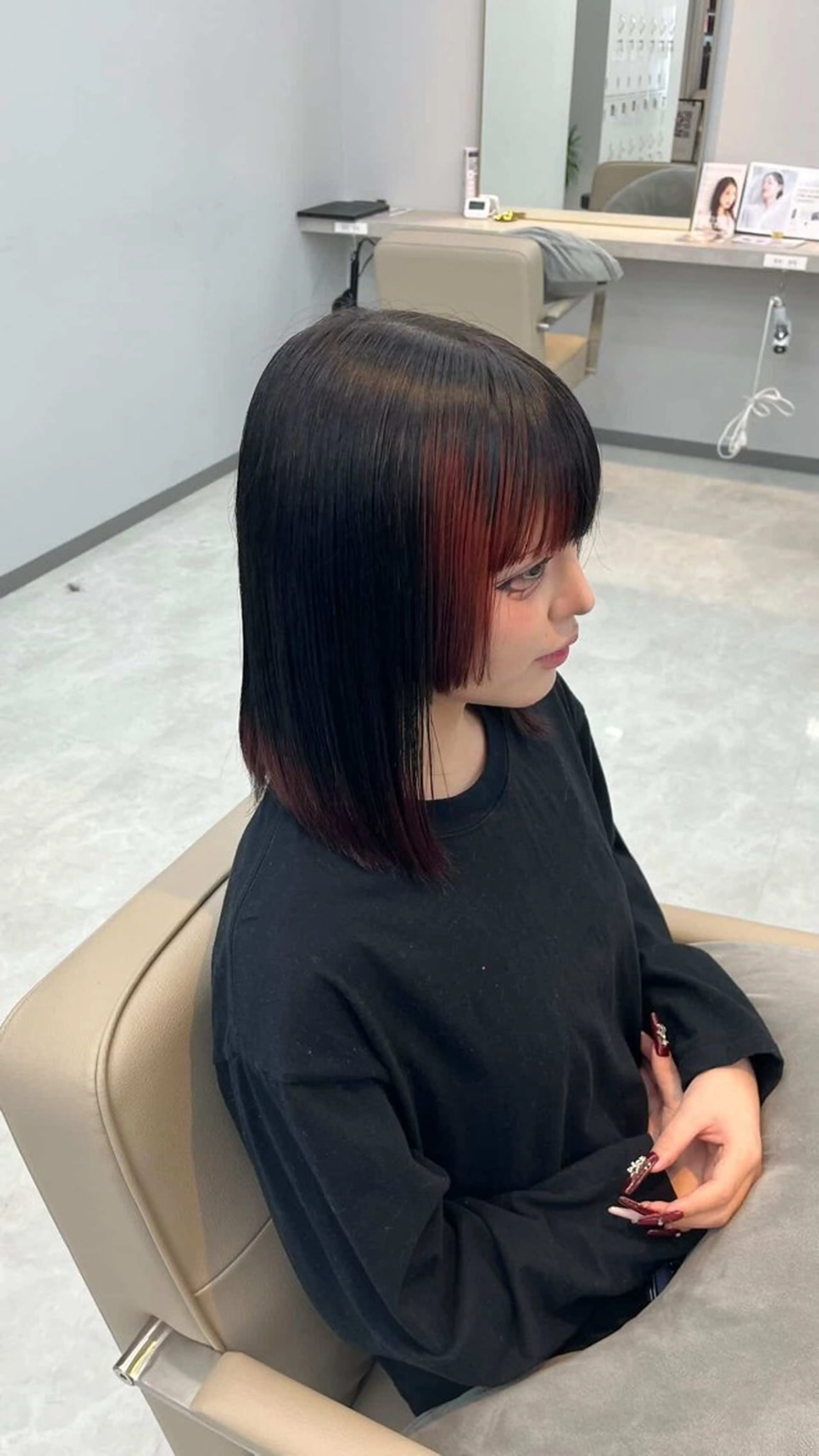 ショート カラー ヘアカラー トリートメント 艶カラー ／韓国風カラーのヘアスタイル