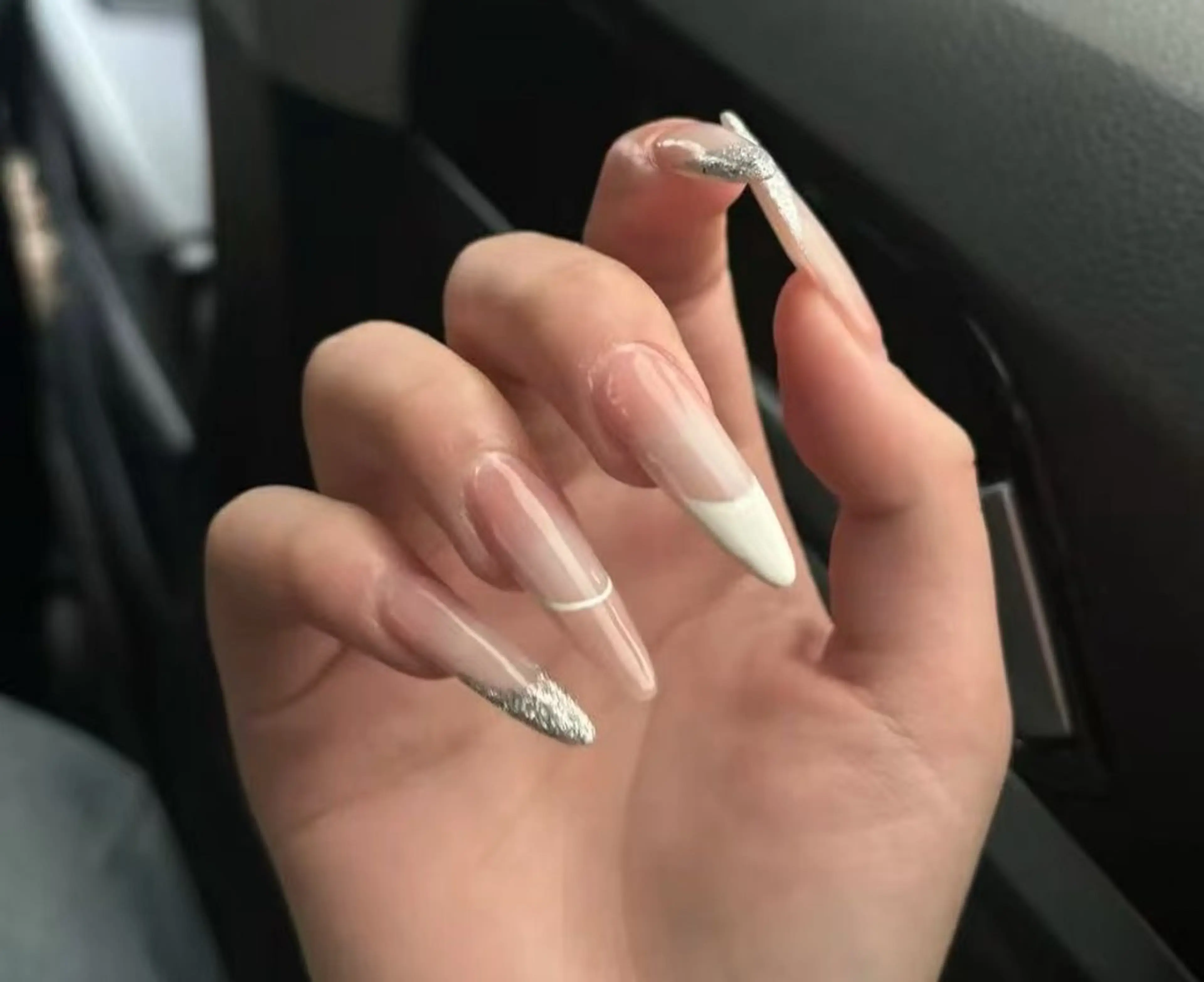 ネイル オーロラネイル フラワーネイル フットネイル フレンチネイル ジェルネイル ハンドネイル BabyYouMi nailのネイルデザイン