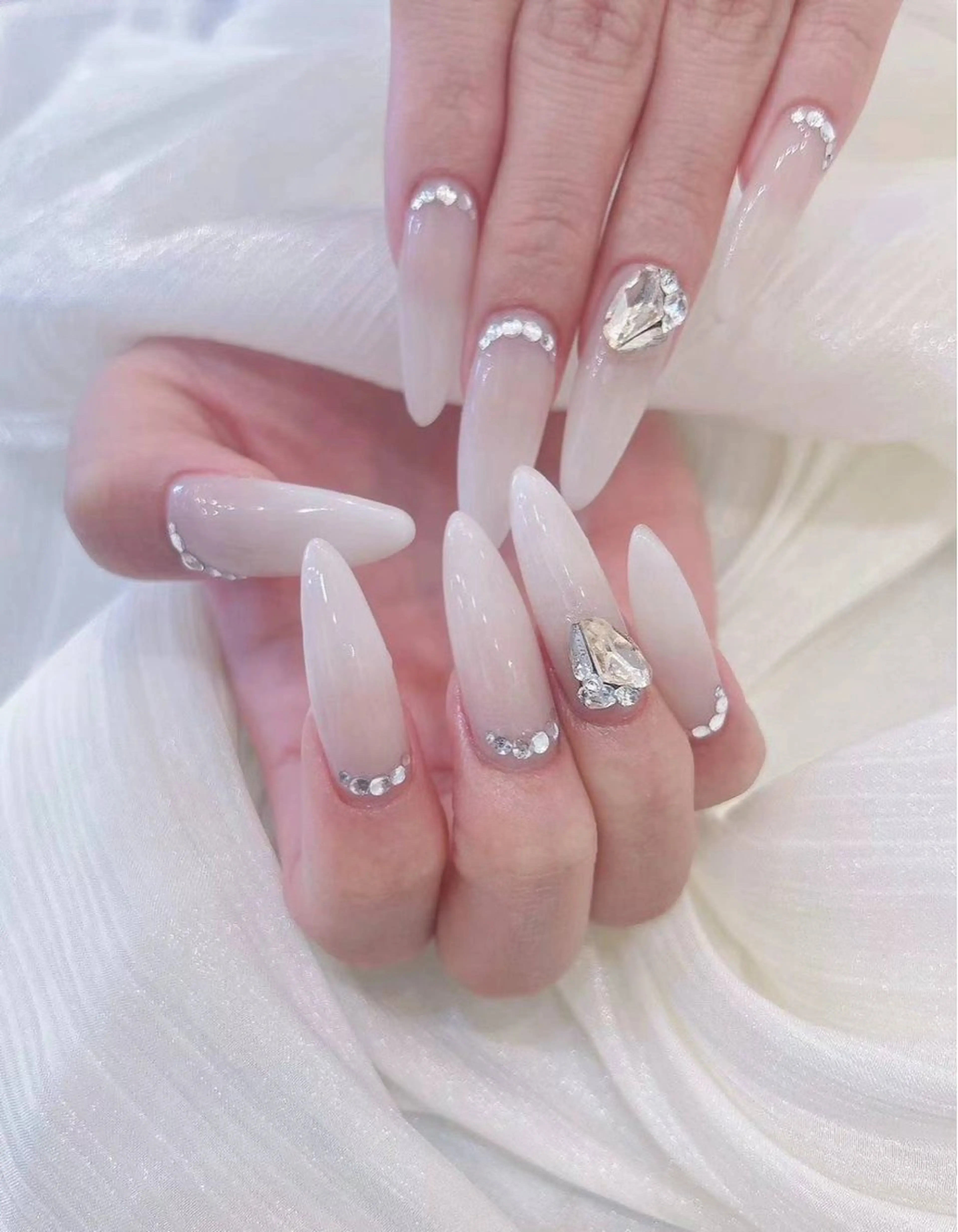 ネイル アートネイル フラワーネイル フットネイル ジェルネイル マグネットネイル Babarla nailのネイルデザイン