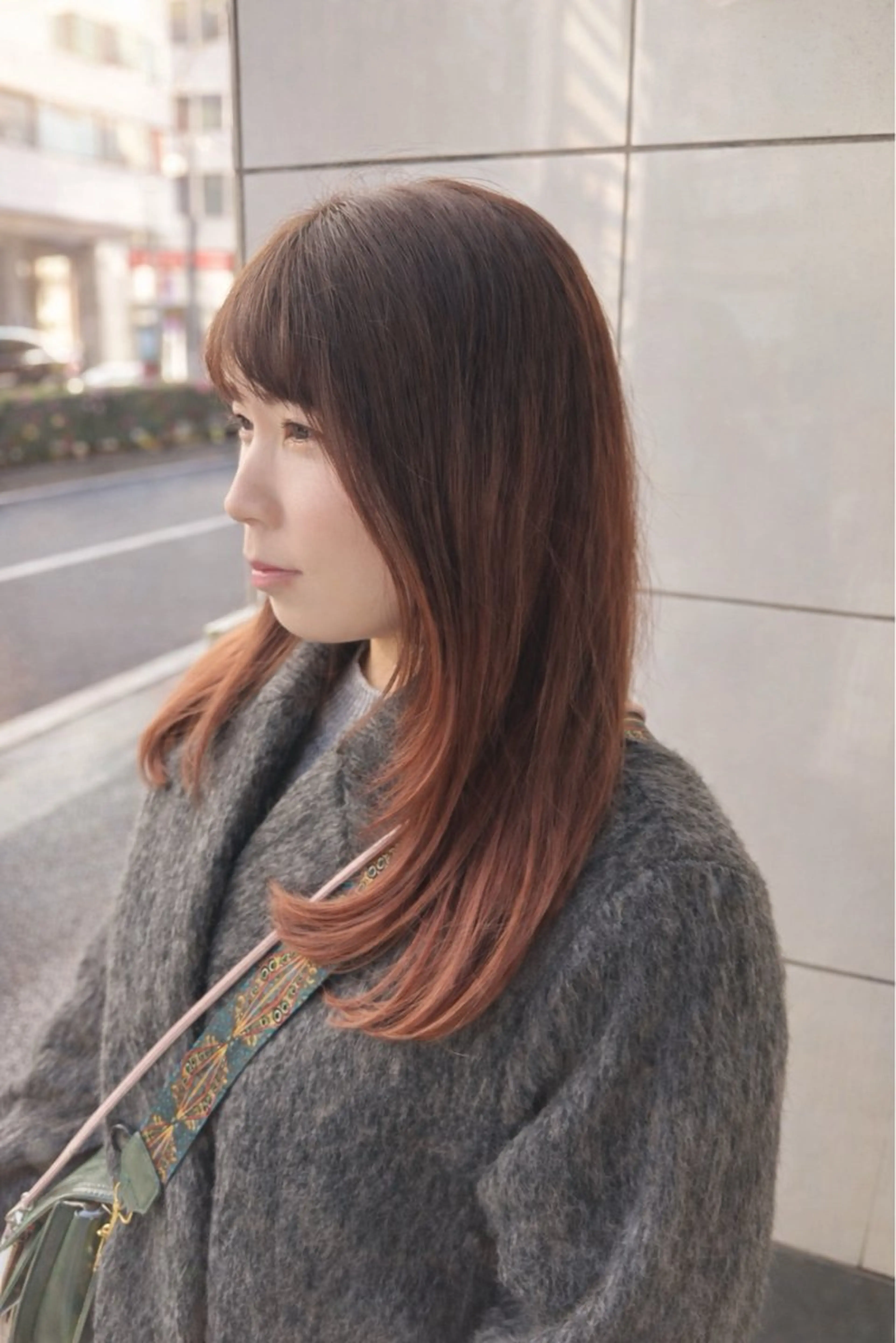 セミロング カラー ヘアカラー トリートメント 🌟ハイライト/ハイ トーン🌟MIKIのヘアスタイル