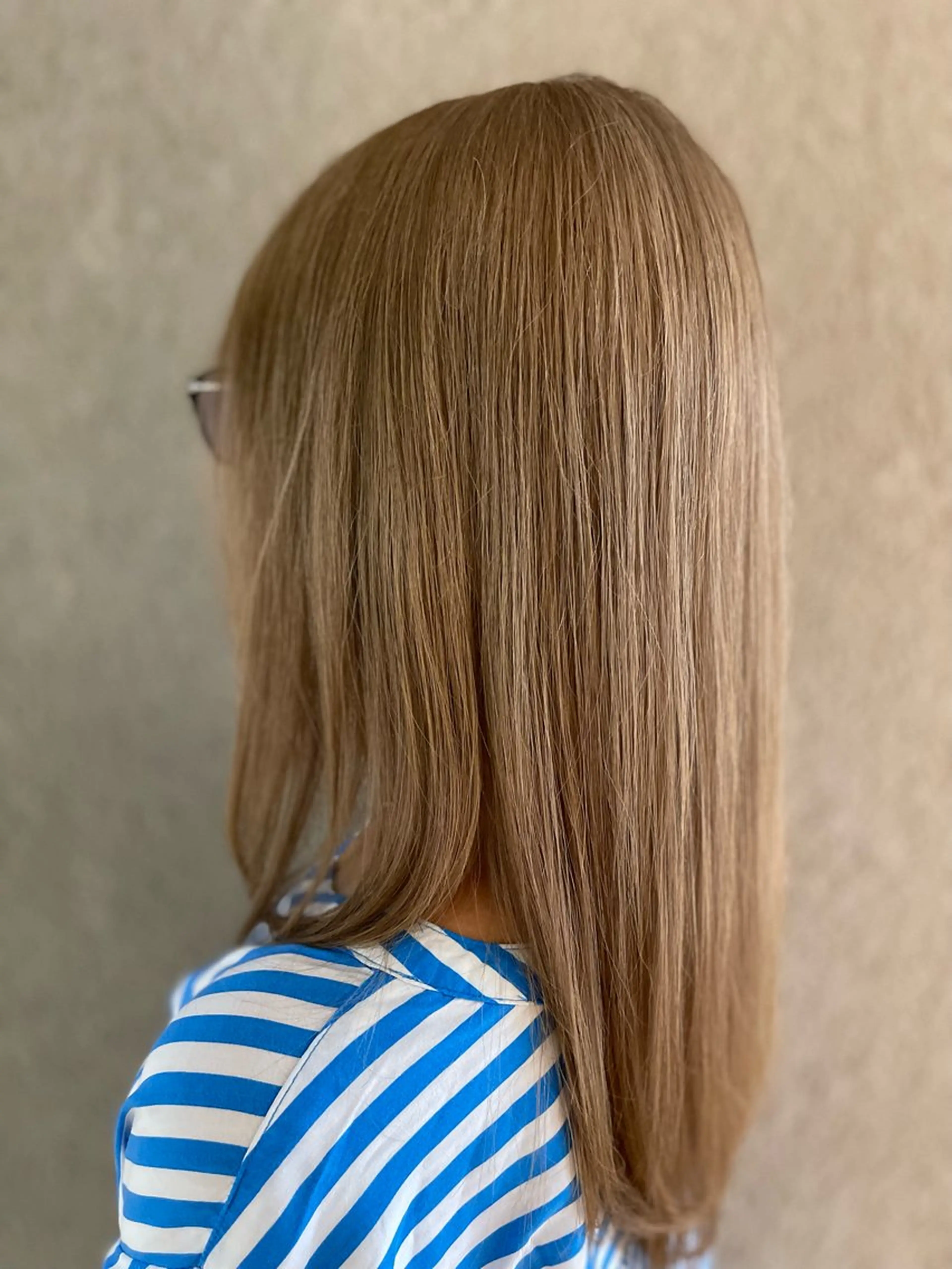 セミロング ハートボックス　四ツ谷所属・Heart box 仲嶺　瑠輝のヘアスタイル