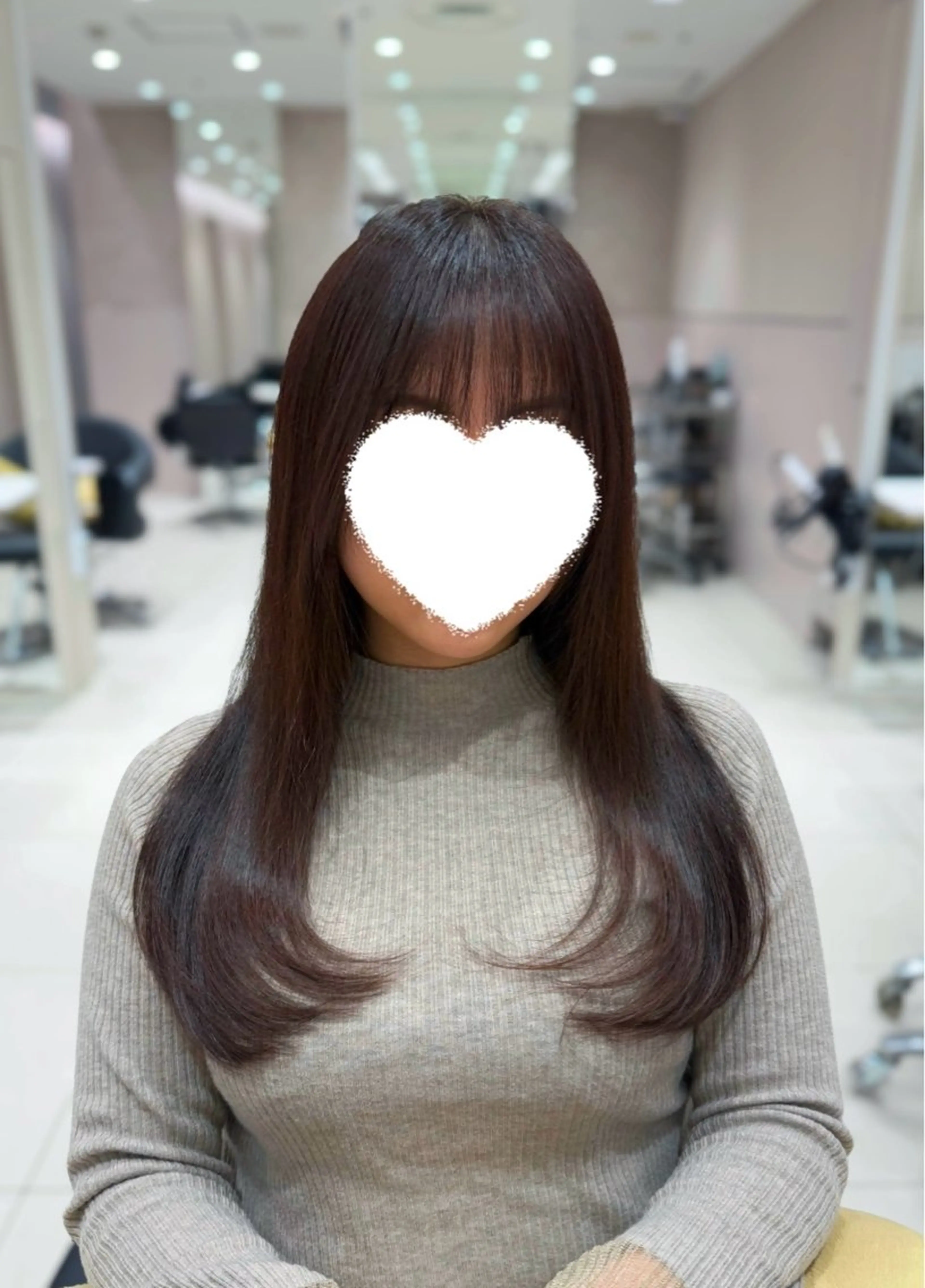 ロング カラー カット ヘアカラー トリートメント 内田 志乃のヘアスタイル