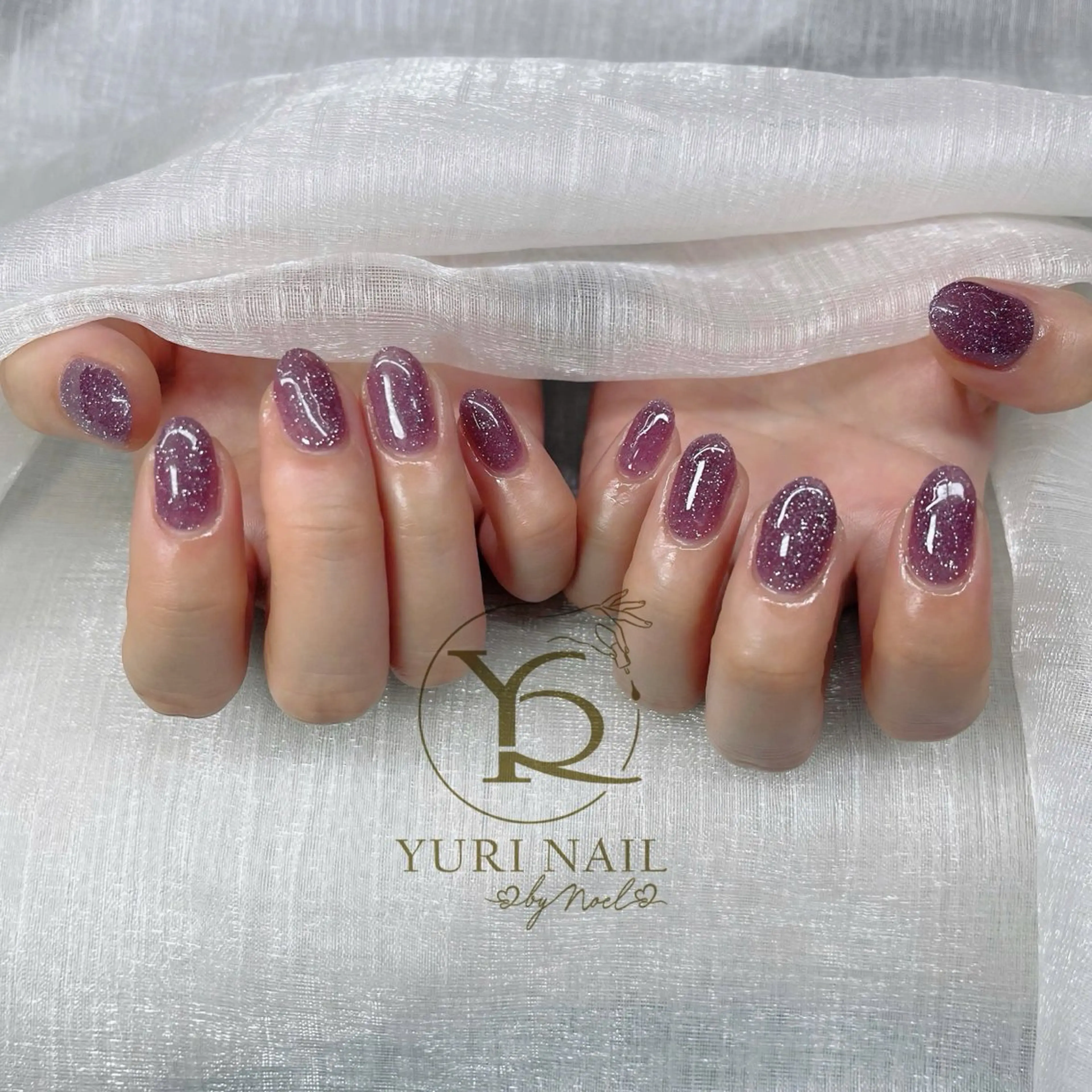 ネイル オーロラネイル ブルー チークネイル フレンチネイル グラデーション ハンドネイル フットネイル ハンドケア YURI Nail NARITAのネイルデザイン