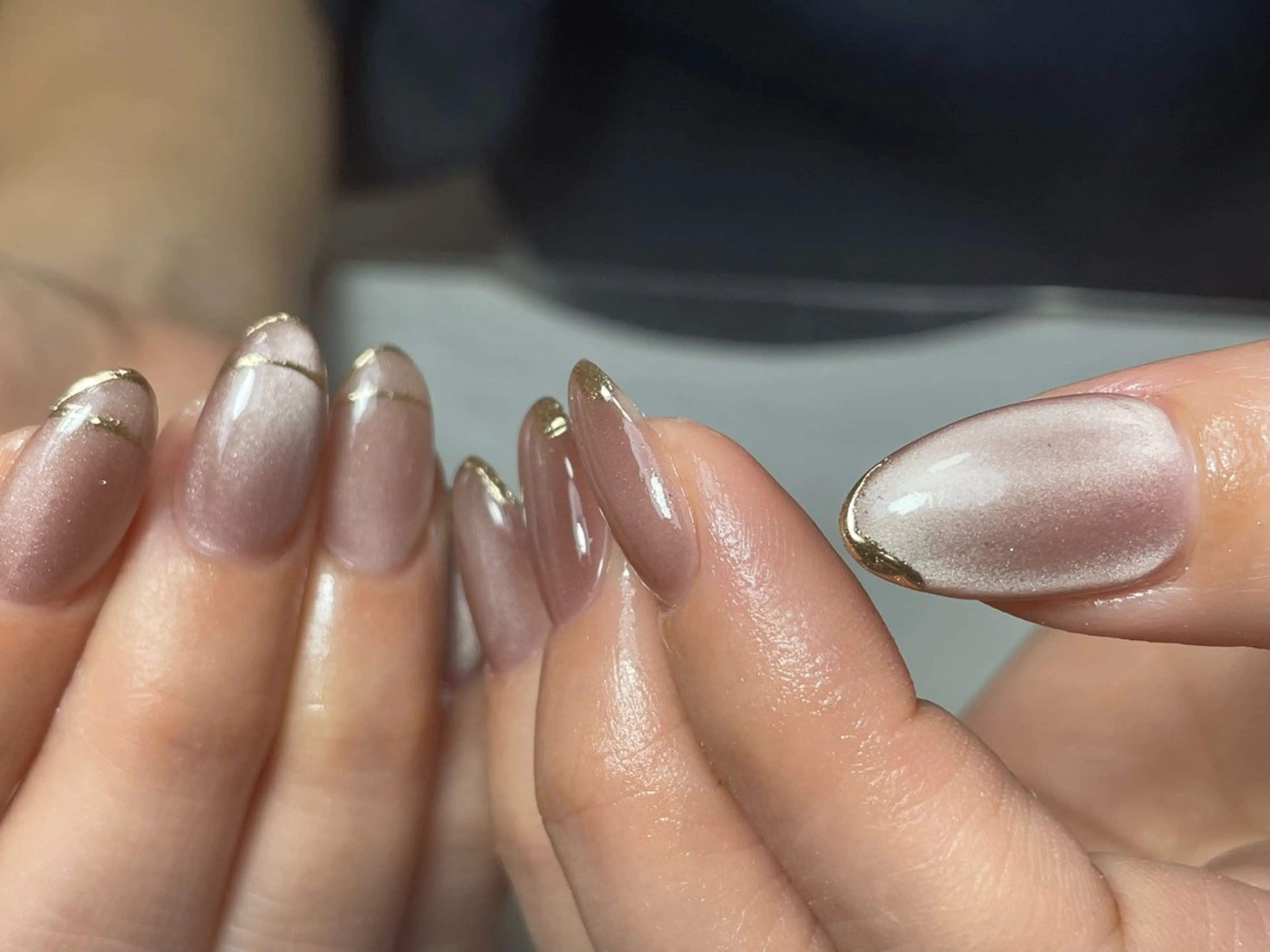 ネイル フレンチネイル マグネットネイル 宮當 絵里果のネイルデザイン