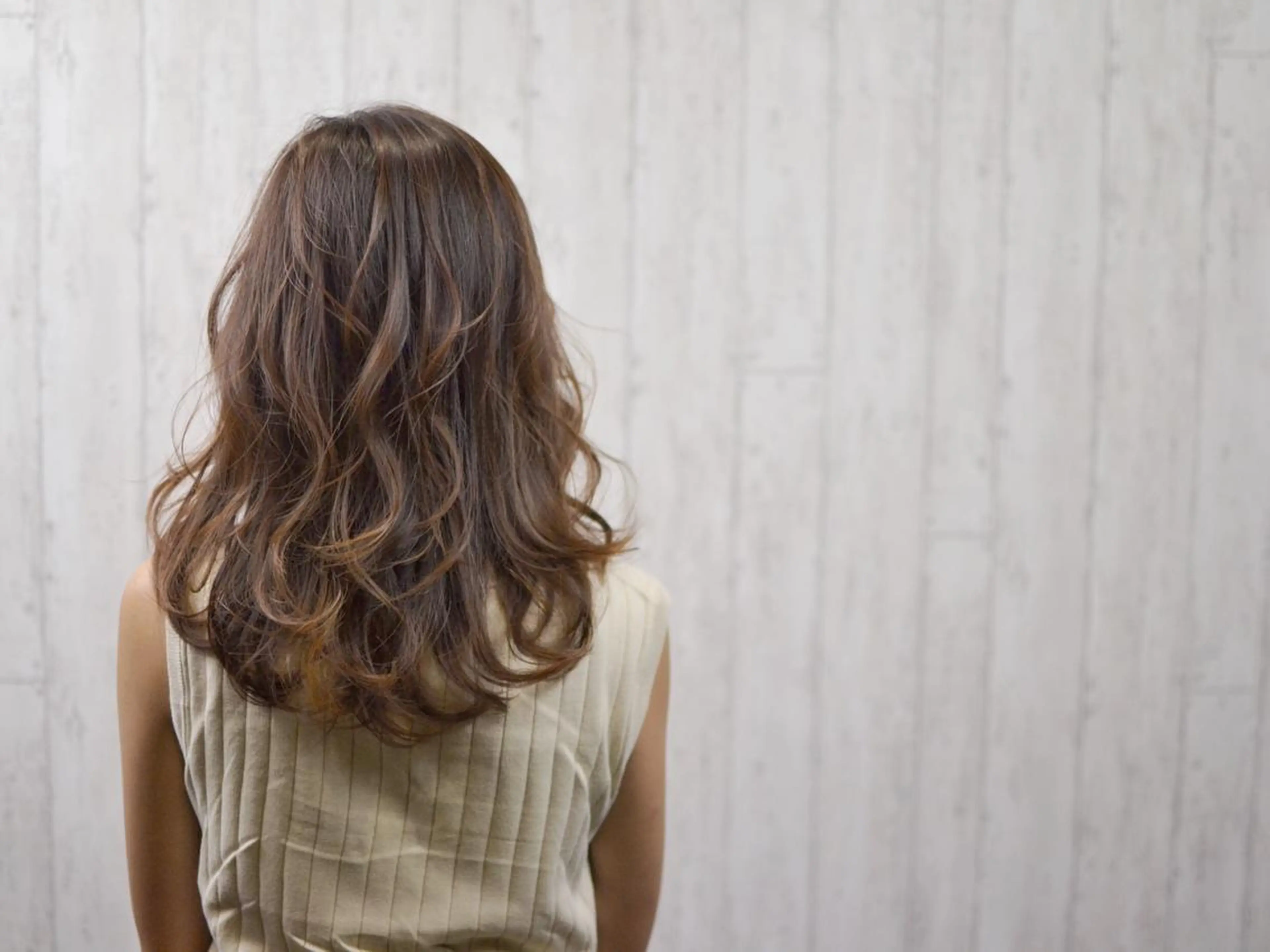 ミディアム カラー カット ヘアカラー カット／メンズカット 藤田麻衣のヘアスタイル