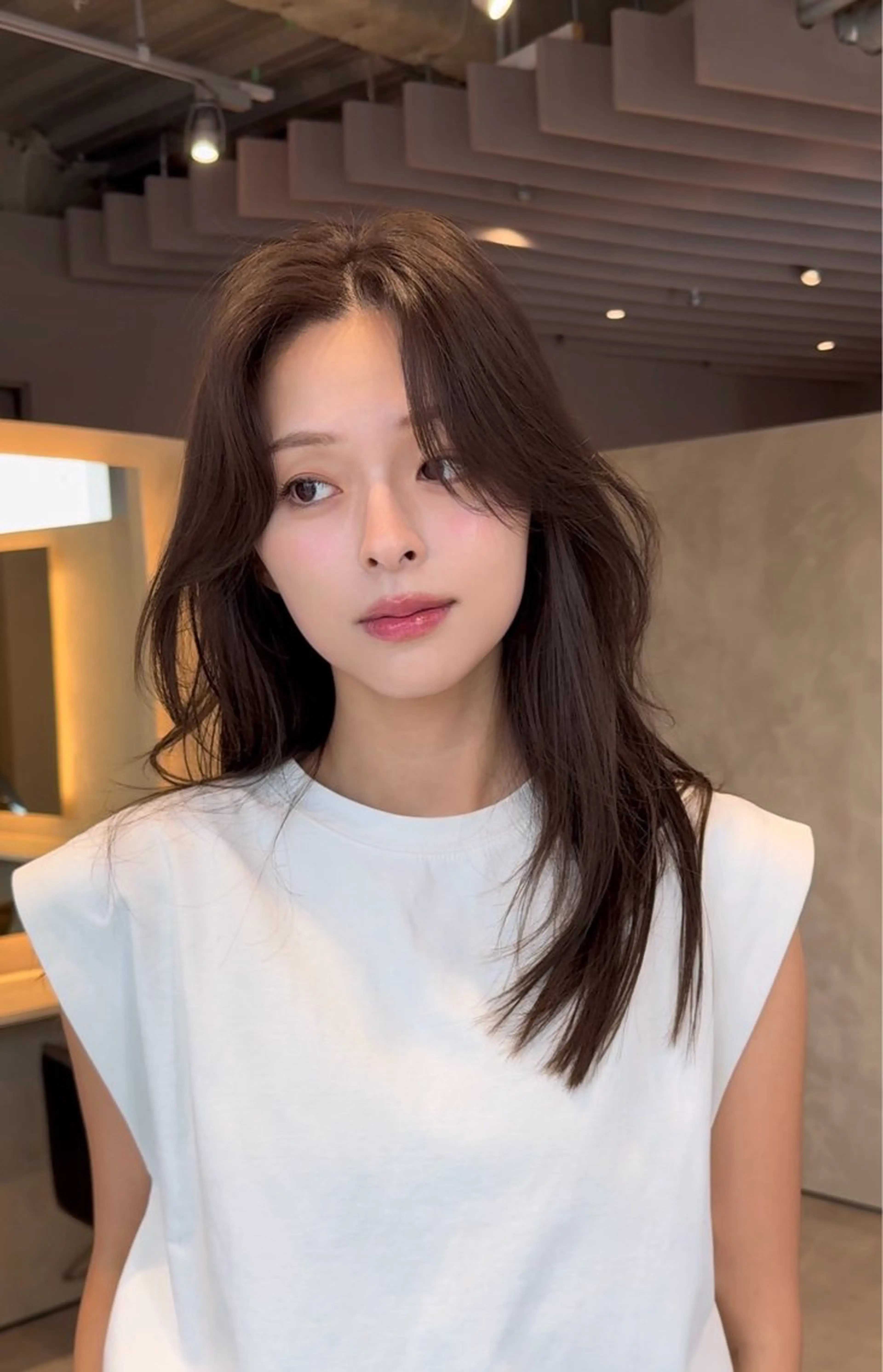 セミロング レイヤーカット LEANE THE TOKYO所属・大人レイヤー 🍃外苑前/荒谷進介のヘアスタイル