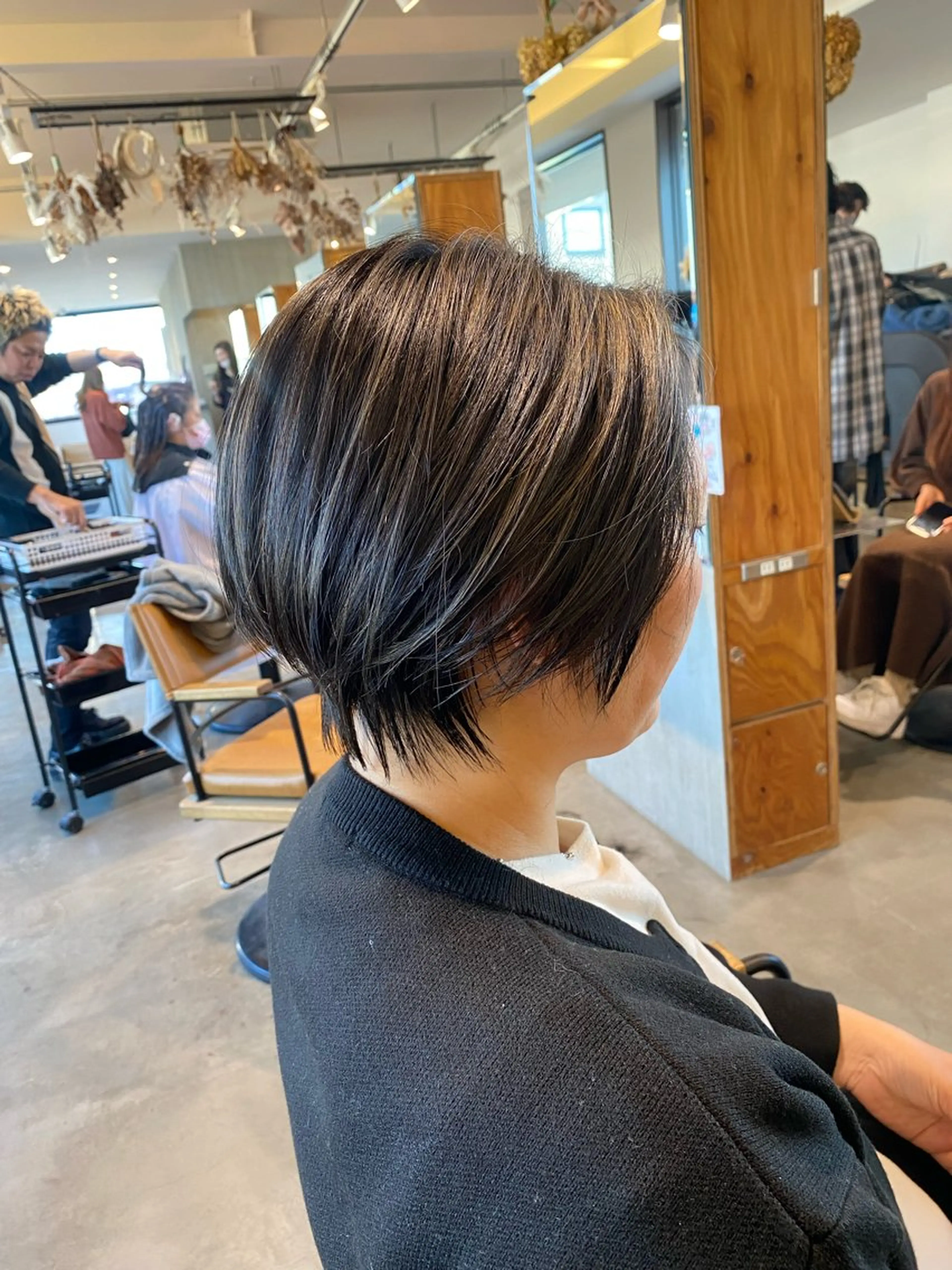 カラー tote. 成瀬晃のヘアスタイル