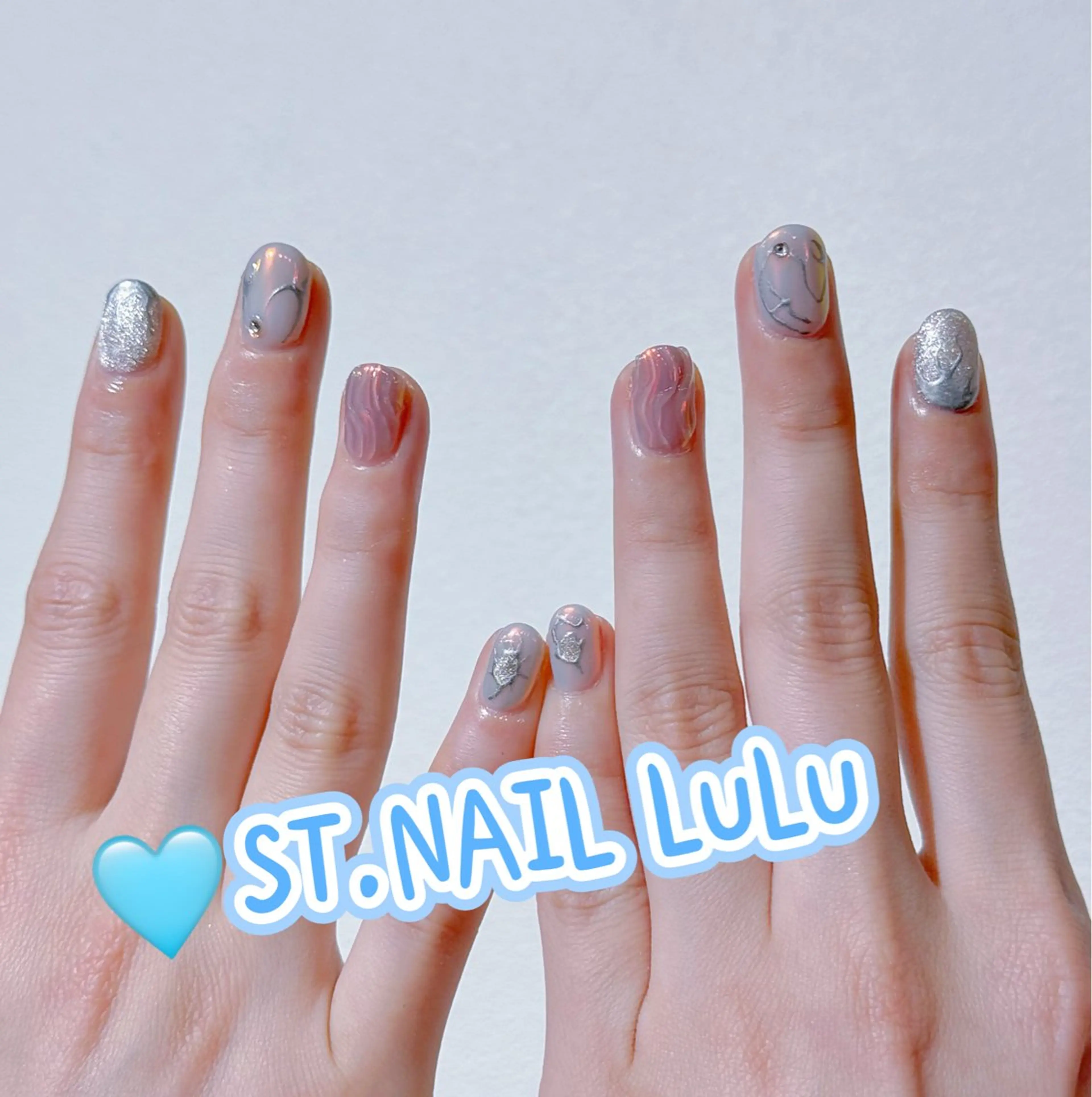 ネイル エスティーネイル ルルのネイルデザイン